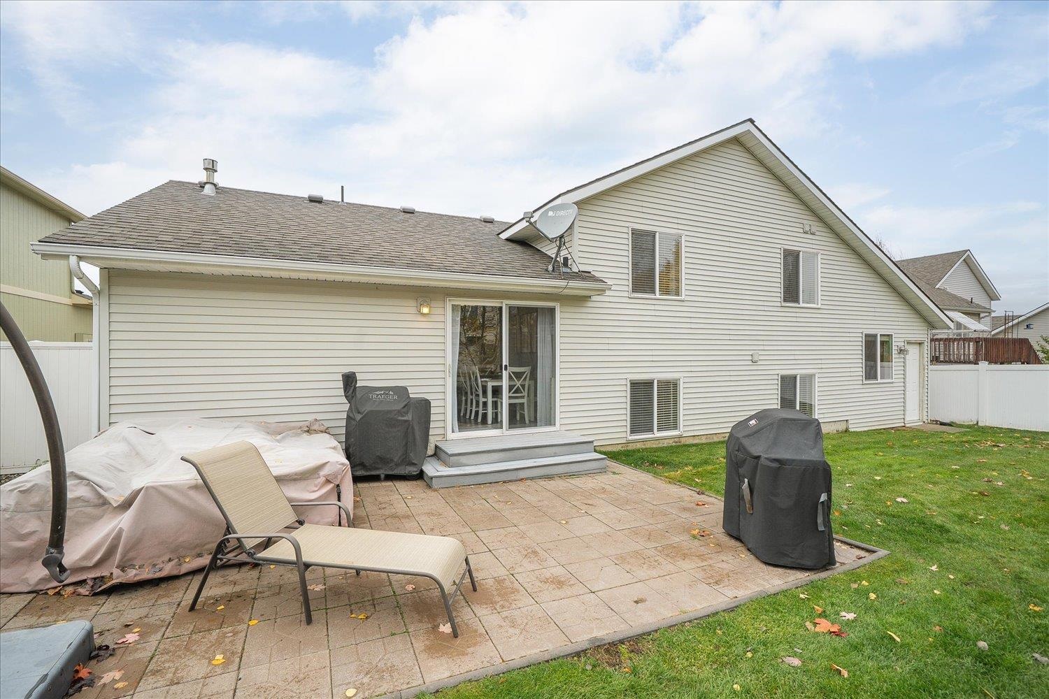 Spokane Valley, Washington, 99016, United States, 5 Bedrooms Bedrooms, ,3 BathroomsBathrooms,Residential,For Sale,1990389