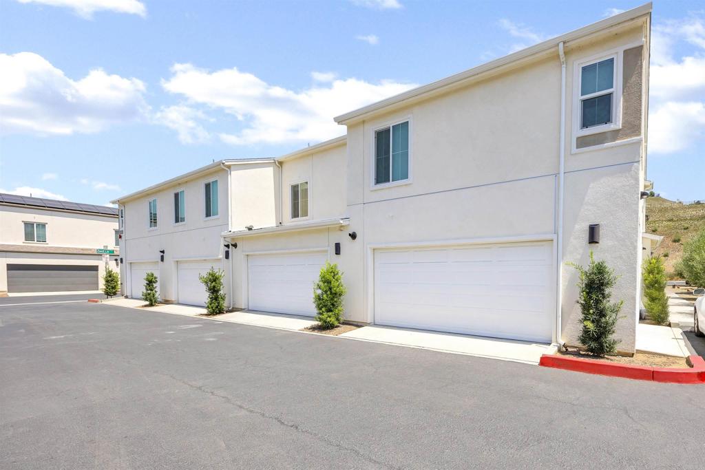 Fallbrook, California, 92028, United States, 4 Bedrooms Bedrooms, ,3 BathroomsBathrooms,Residential,For Sale,1983732