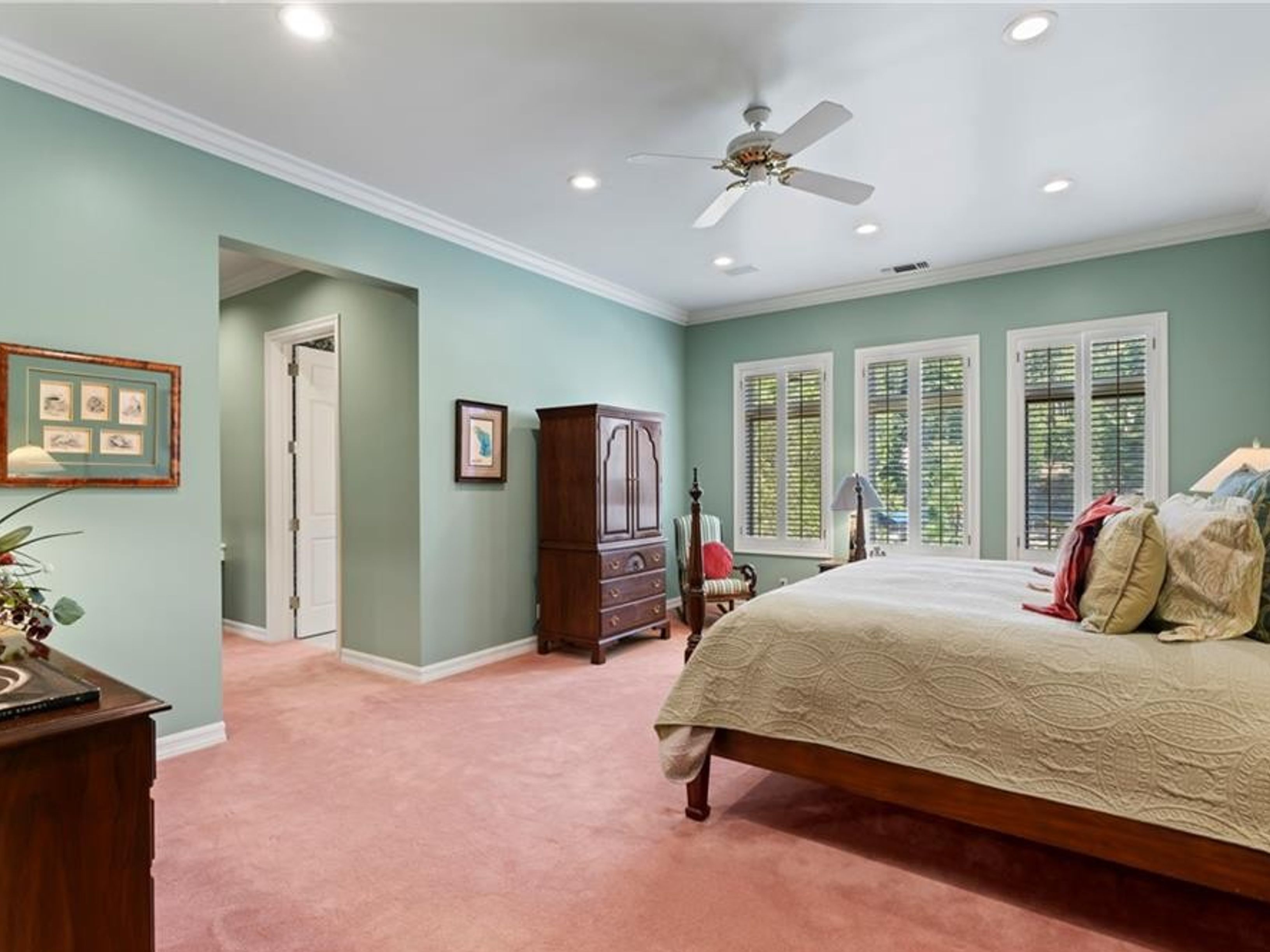  177 Shorewood Drive, Lake Arrowhead, CA 92352 - 物件實景