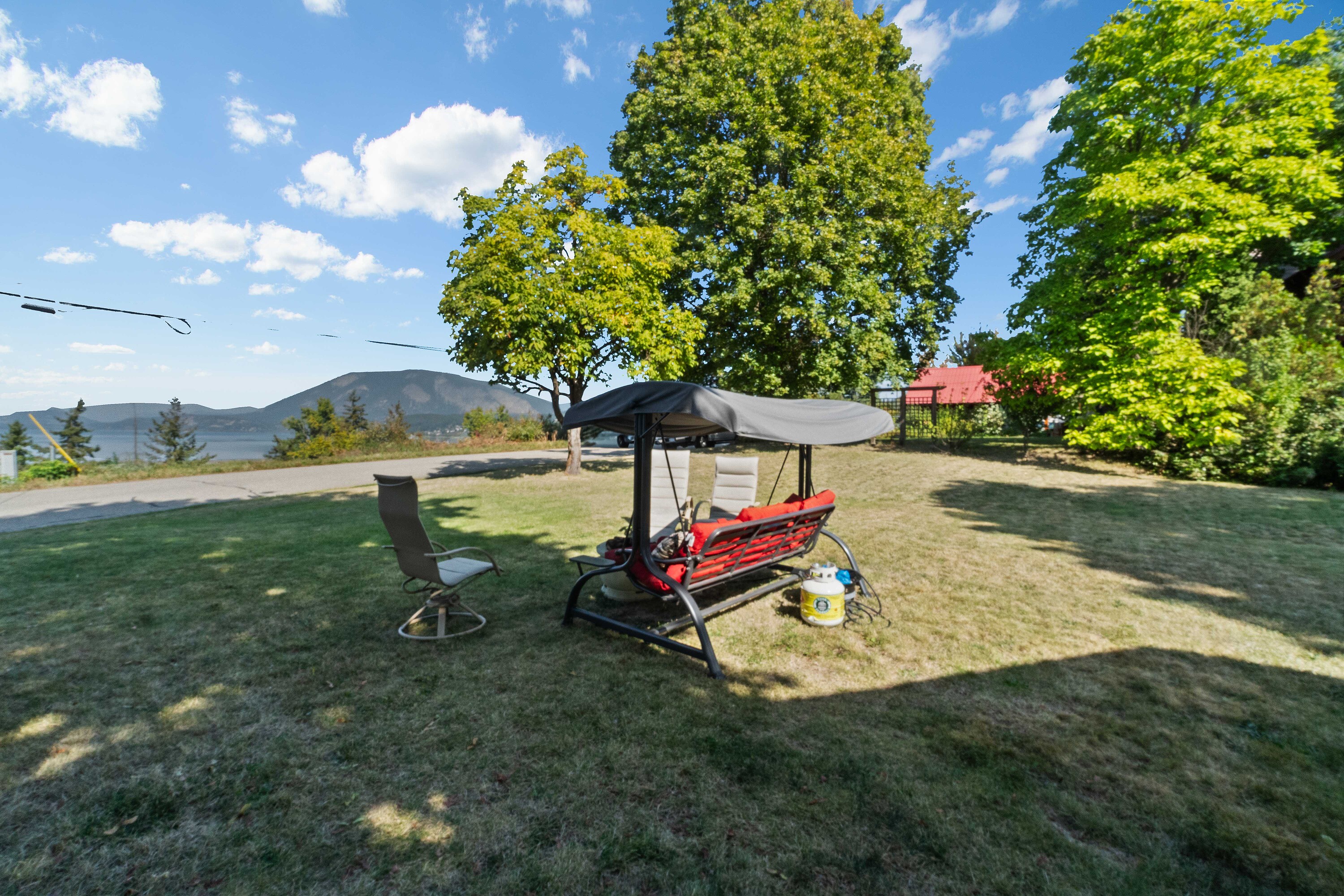  Salmon Arm, Thompson & Okanagan - 物件實景