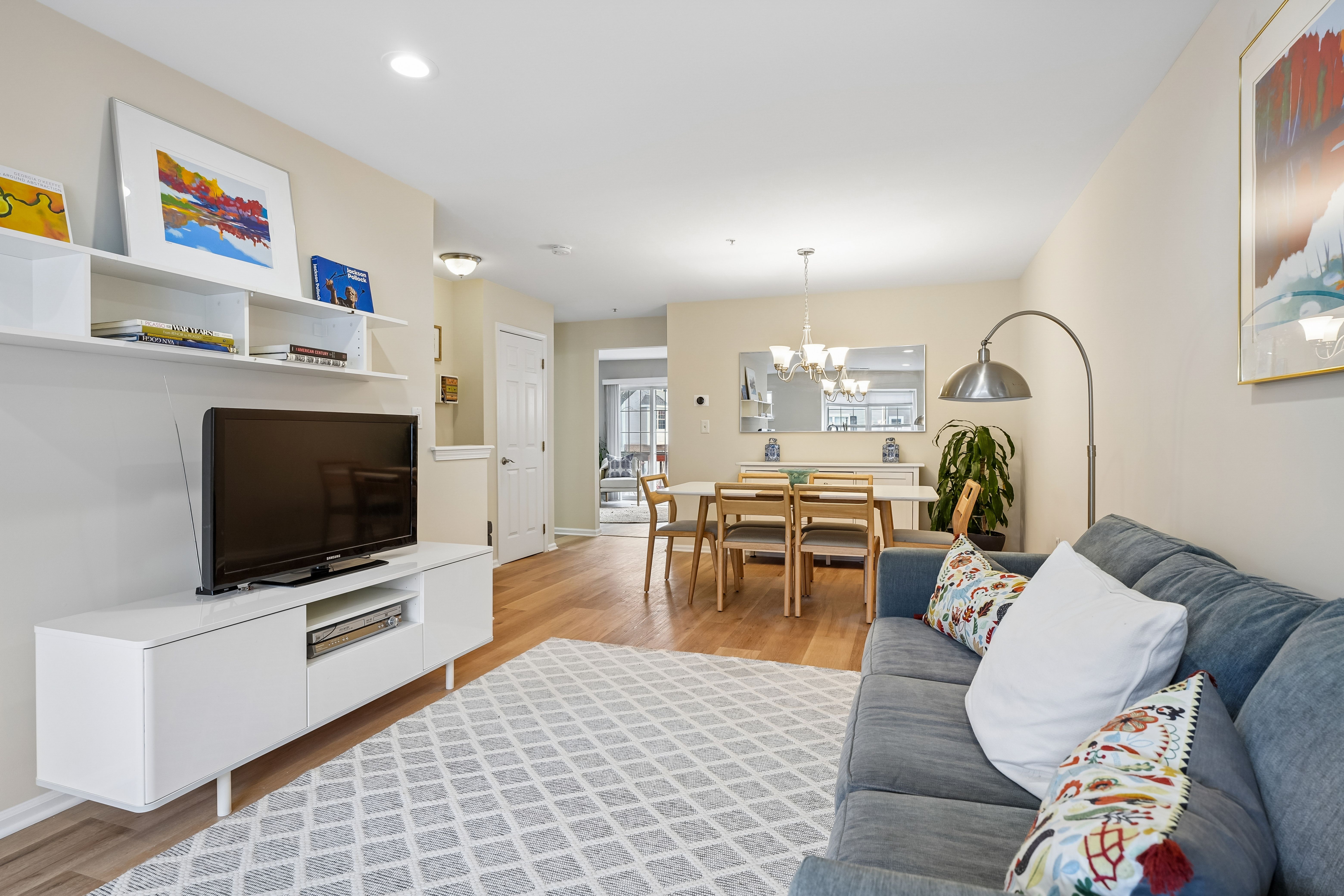  55 Greenbrook Drive, Bloomfield, NJ 07003 - 物件實景