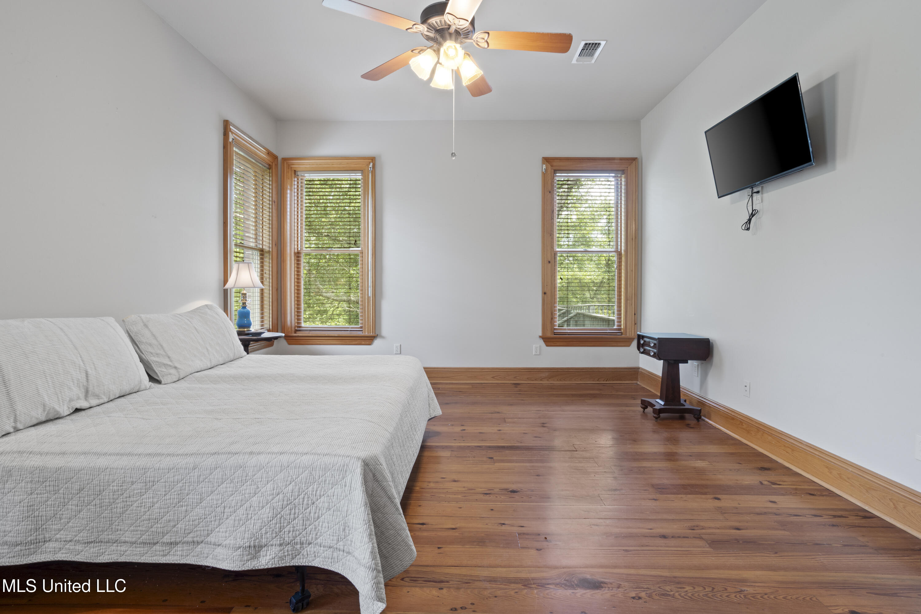Pass Christian, Mississippi, 39571, United States, 4 Bedrooms Bedrooms, ,3 BathroomsBathrooms,Residential,For Sale,1903520