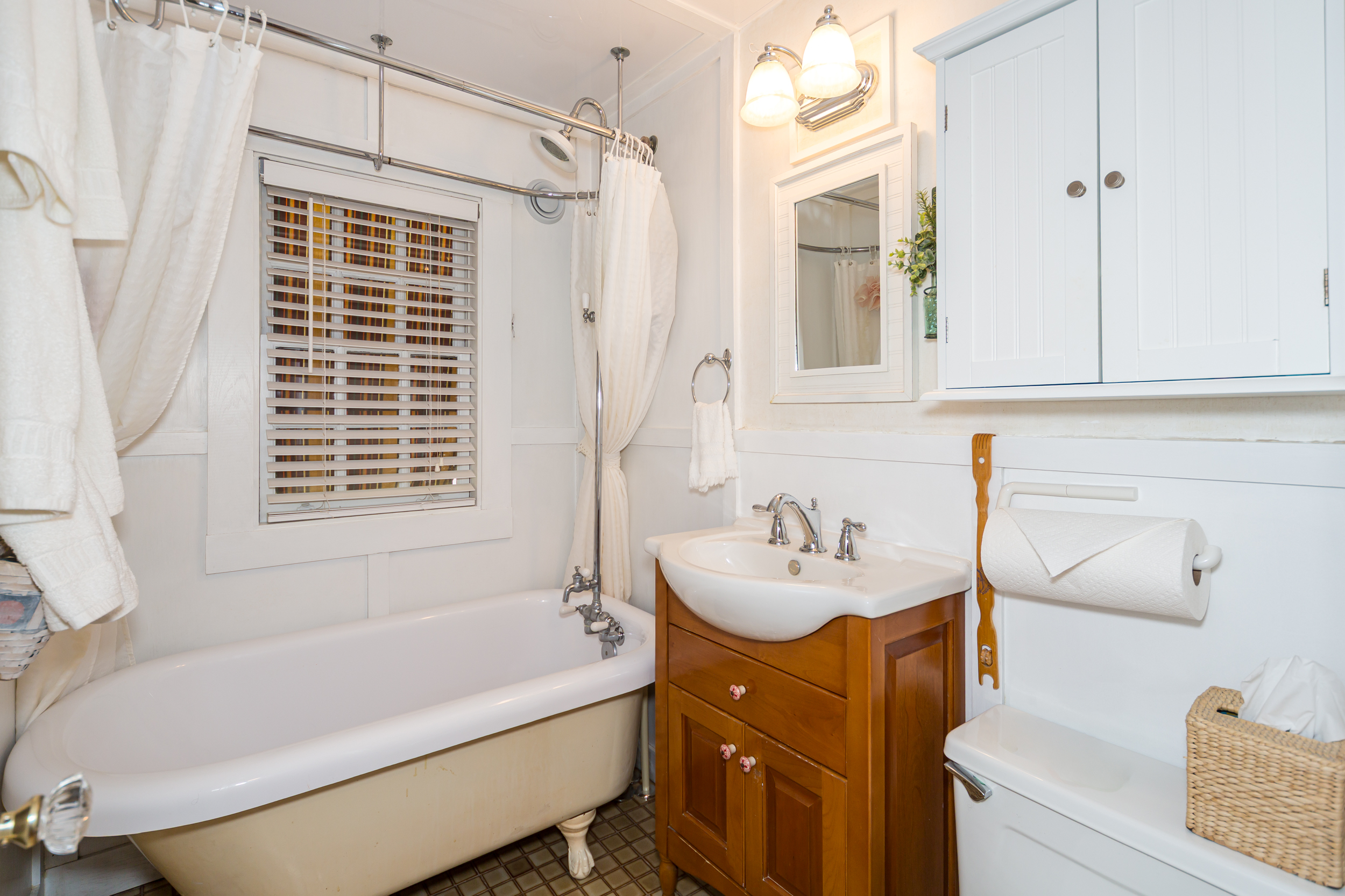  4 Gibbs Street, Natick, MA, 01760 - 物件實景