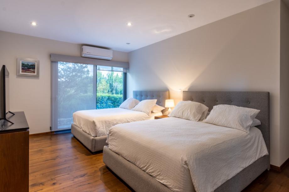 Dolores Hidalgo Cuna de la Independencia Nacional, Guanajuato, 37800, Mexico, 4 Bedrooms Bedrooms, ,4 BathroomsBathrooms,Residential,For Sale,1686394