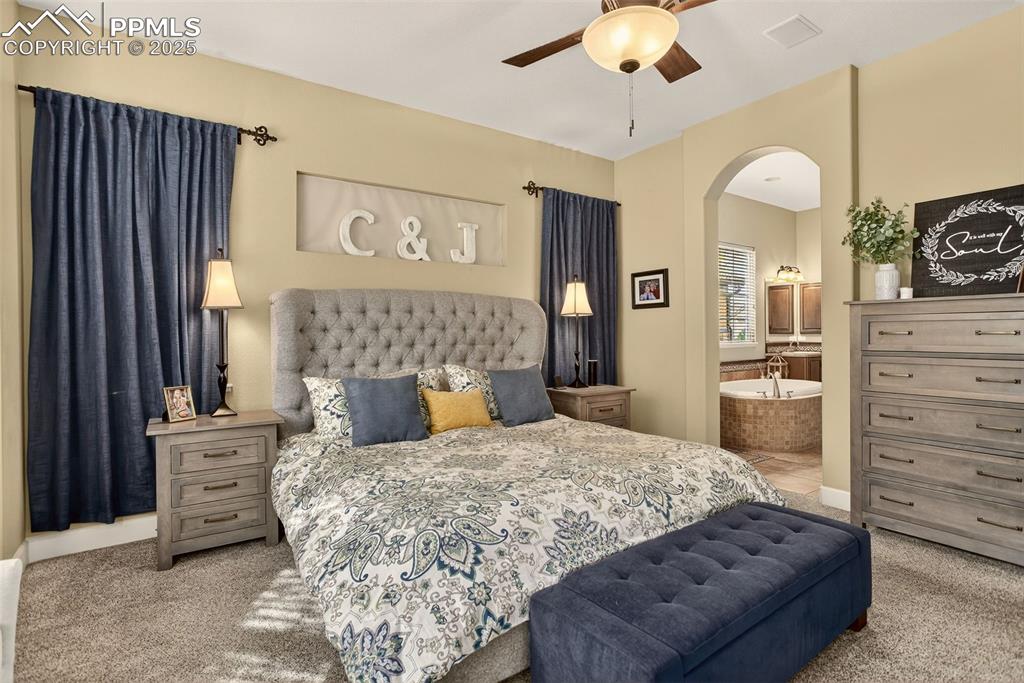 Colorado Springs, Colorado, 80927, United States, 6 Bedrooms Bedrooms, ,4 BathroomsBathrooms,Residential,For Sale,1986329