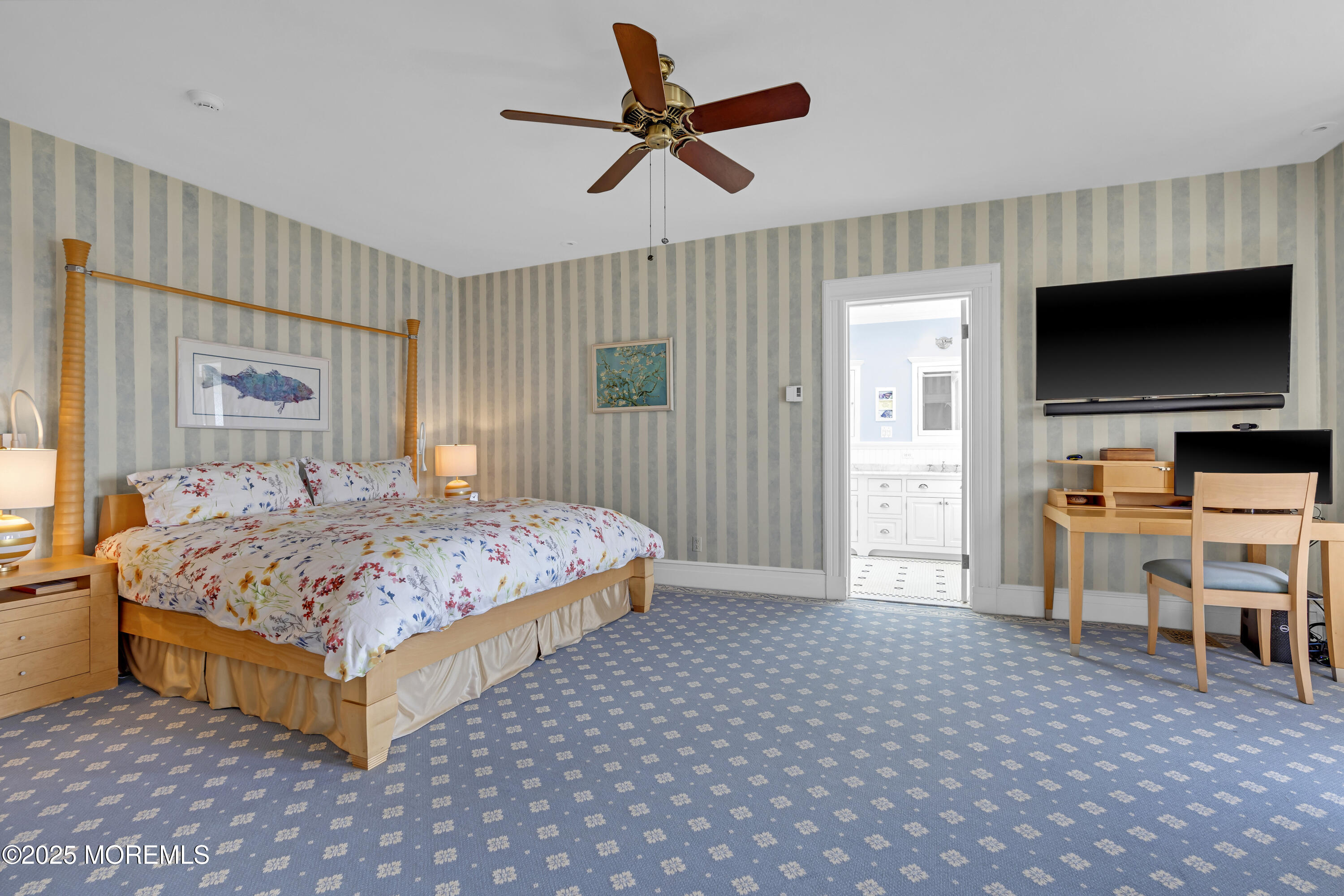 Red Bank, New Jersey, 07701, United States, 9 Bedrooms Bedrooms, ,6 BathroomsBathrooms,Residential,For Sale,1934404