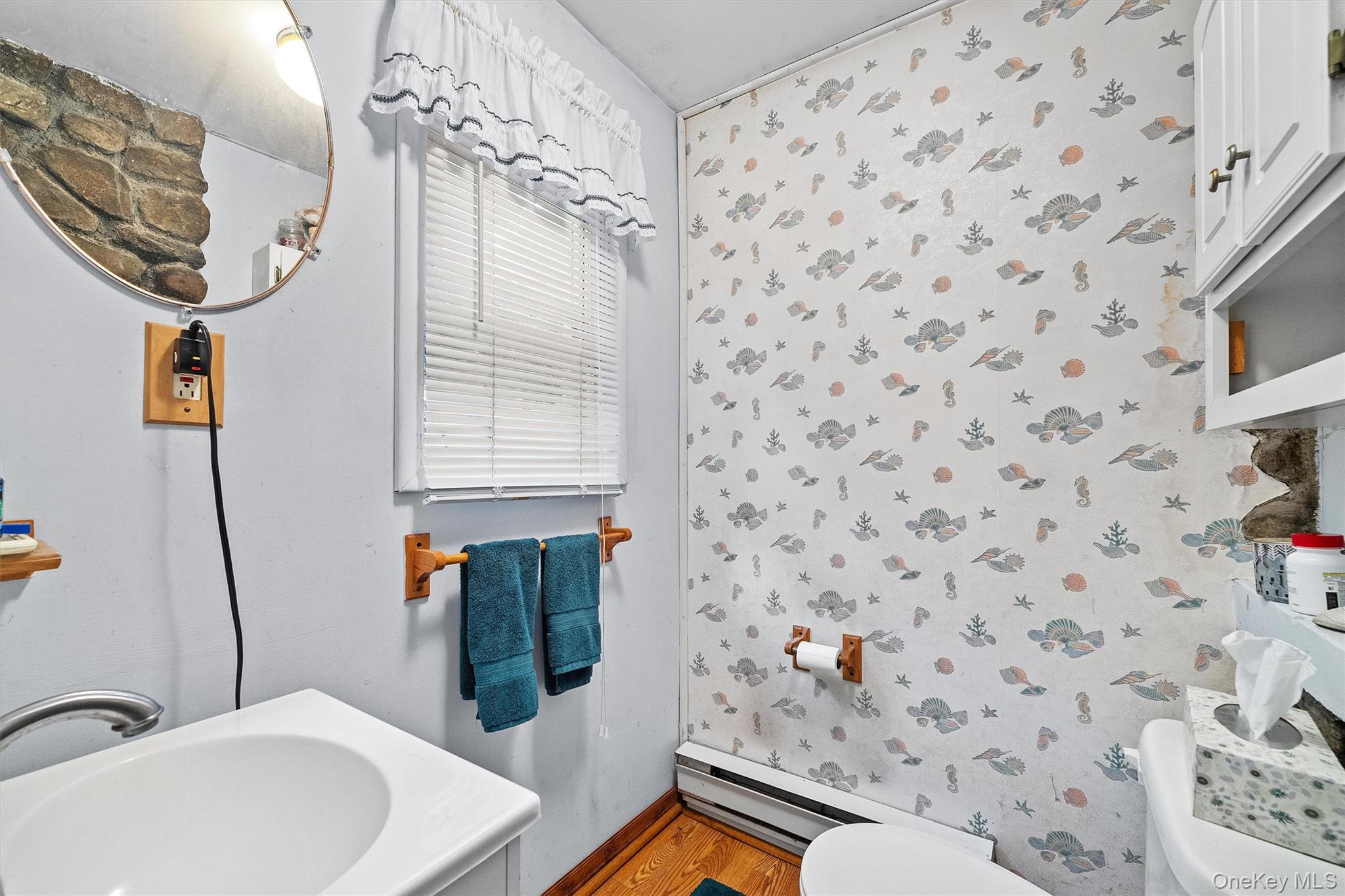 Garnerville, New York, 10923, United States, 3 Bedrooms Bedrooms, ,2 BathroomsBathrooms,Residential,For Sale,1973978