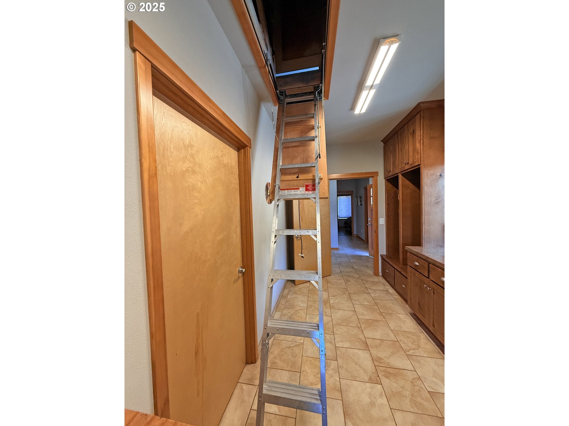 Goldendale, Washington, 98620, United States, 2 Bedrooms Bedrooms, ,2 BathroomsBathrooms,Residential,For Sale,1906644