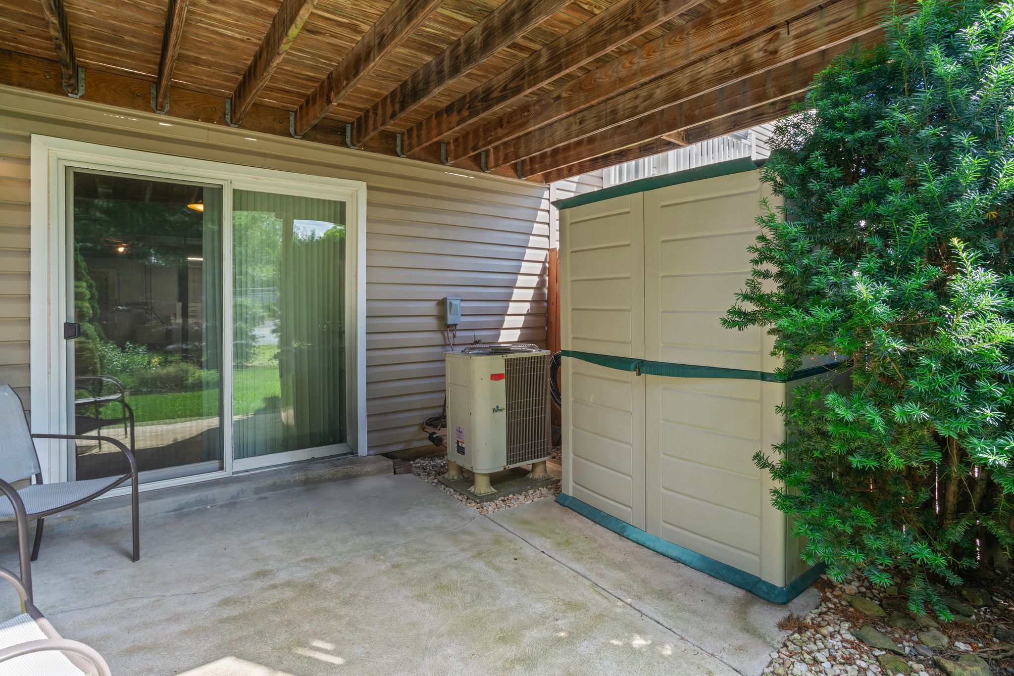  128 Arrowood Drive, Cranberry Township, PA 16066 - 物件實景