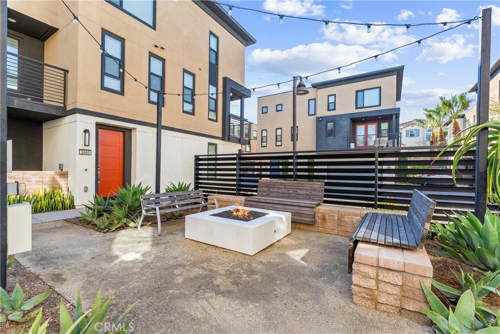 Orange, California, 92865, United States, 2 Bedrooms Bedrooms, ,3 BathroomsBathrooms,Residential,For Sale,1901000