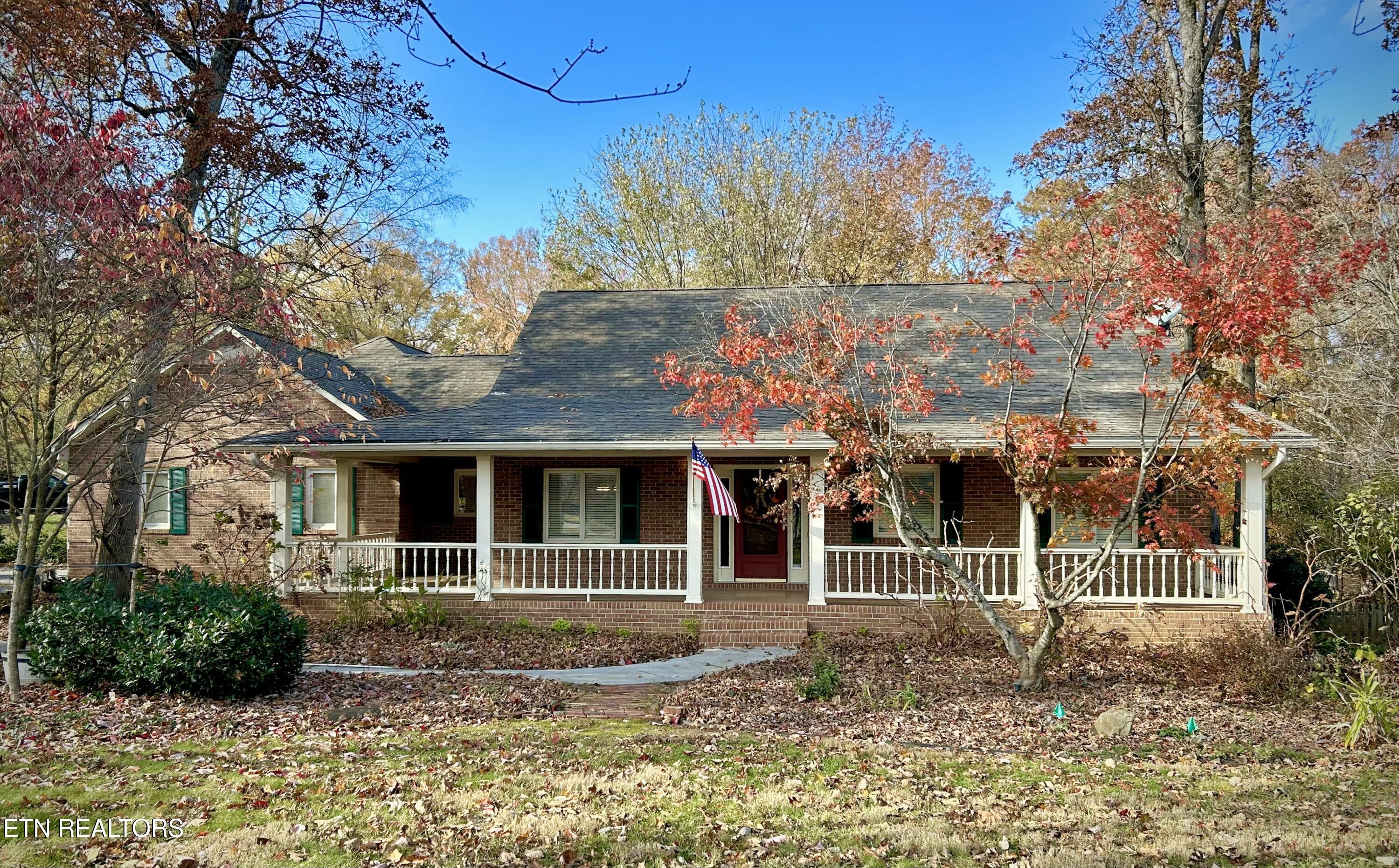 Maryville, Tennessee, 37803, United States, 3 Bedrooms Bedrooms, ,3 BathroomsBathrooms,Residential,For Sale,1990749