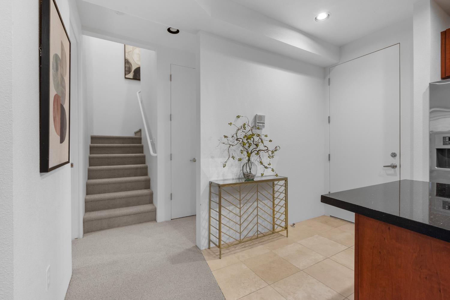 Sacramento, California, 95811, United States, 2 Bedrooms Bedrooms, ,2 BathroomsBathrooms,Residential,For Sale,1942106