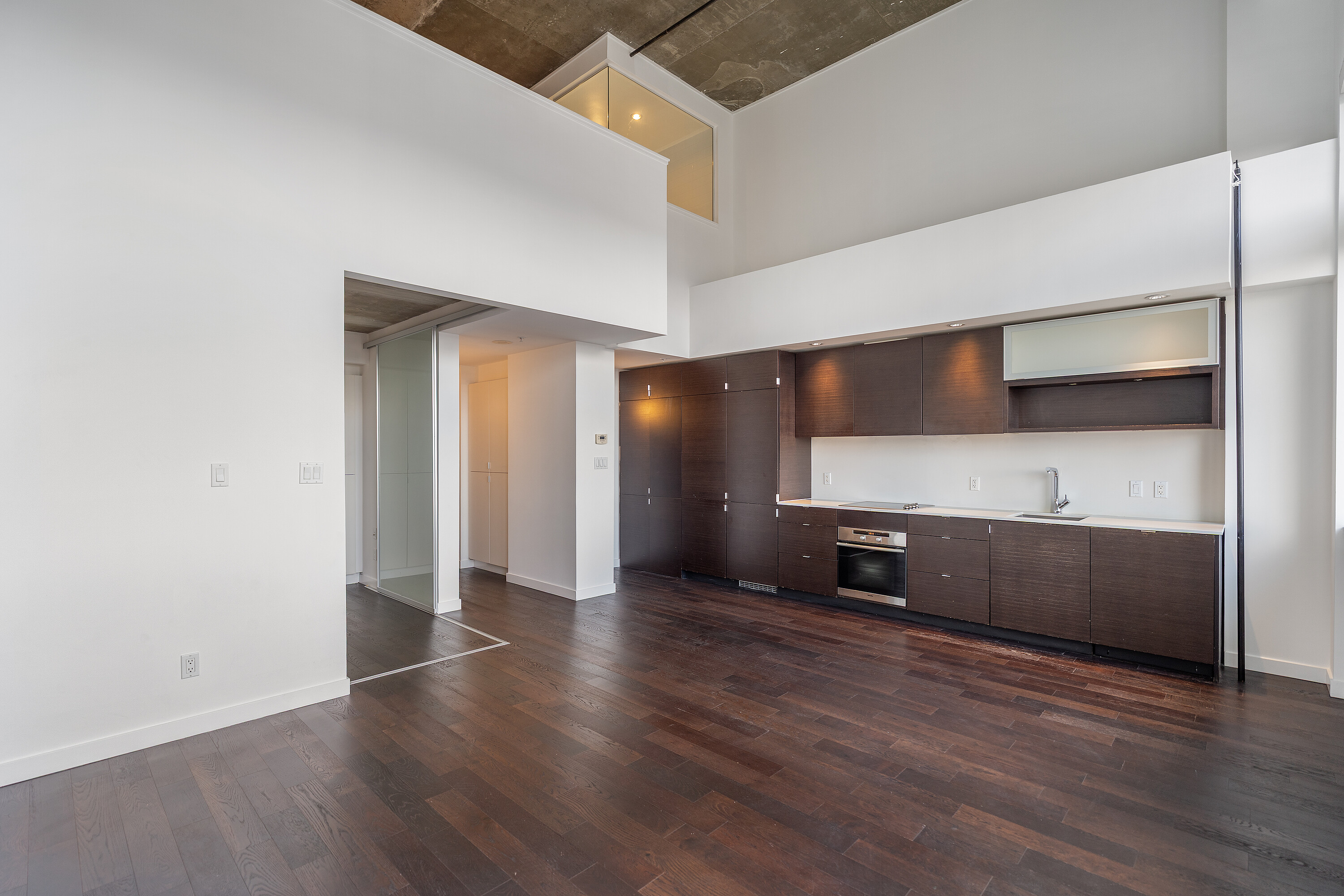  Bright Airy Condo - 物件實景