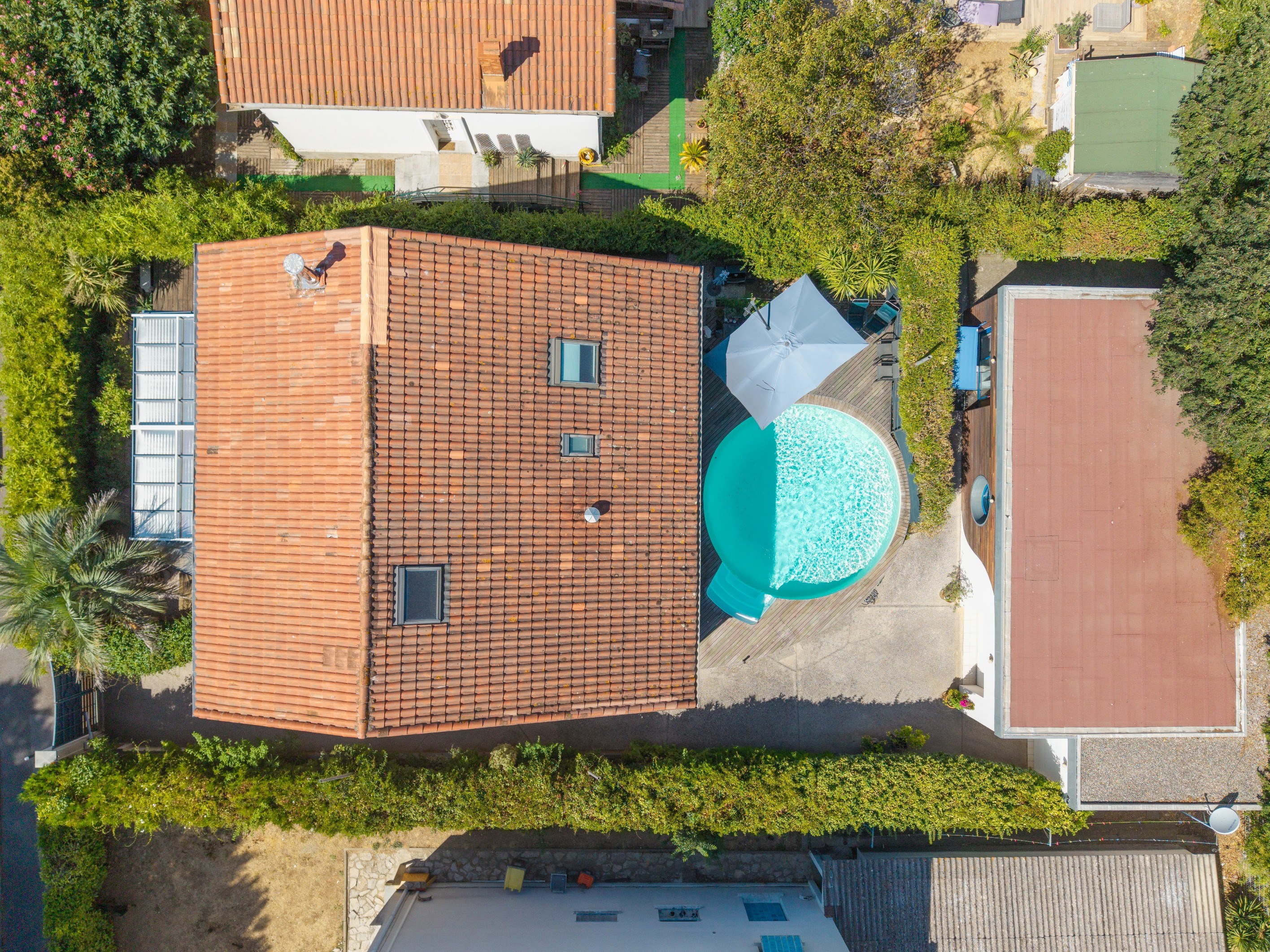  Architect-designed villa with a “seaside” feel, featuring a pool and a separate… - 物件實景