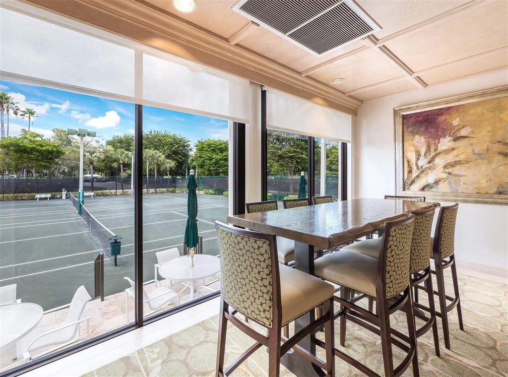Longboat Key, Florida, 34228, United States, 3 Bedrooms Bedrooms, ,3 BathroomsBathrooms,Residential,For Sale,1942144