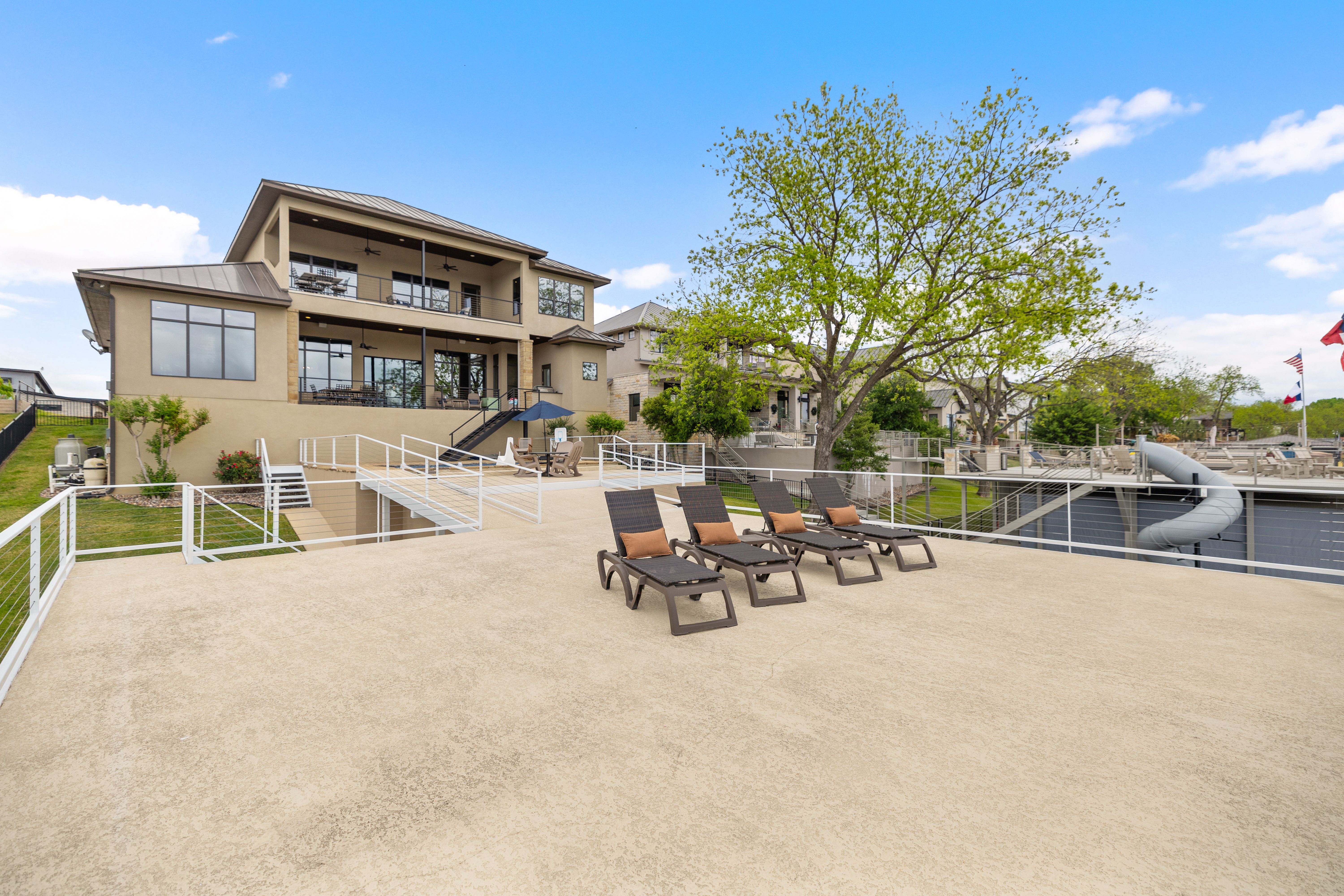  Waterfront Living on Lake LBJ - 物件實景
