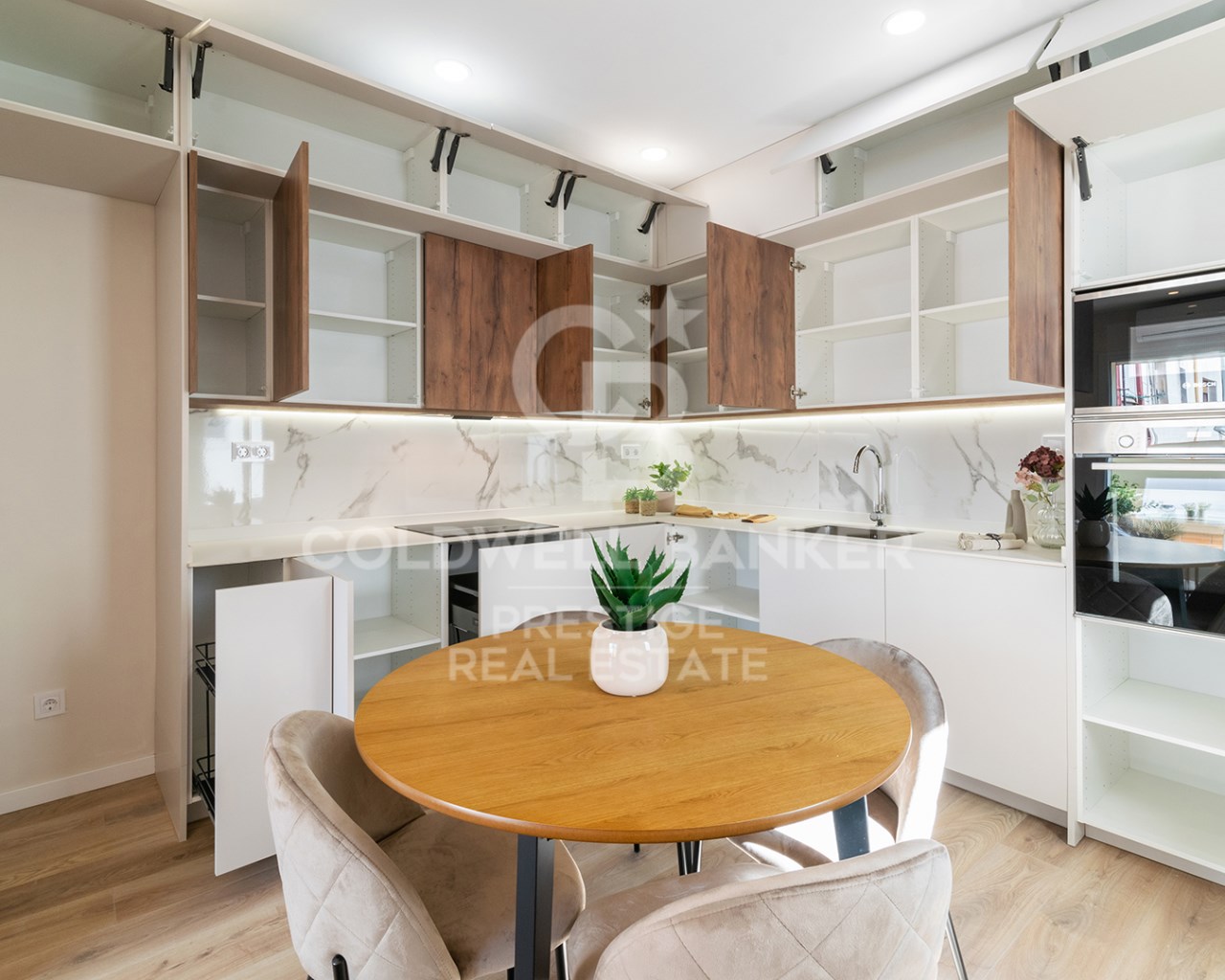 Barcelona, Catalonia, ES, 3 Bedrooms Bedrooms, ,2 BathroomsBathrooms,Residential,For Sale,1713051