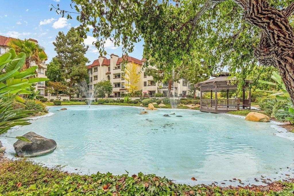 San Diego, California, 92110, United States, 2 Bedrooms Bedrooms, ,2 BathroomsBathrooms,Residential,For Sale,1804693