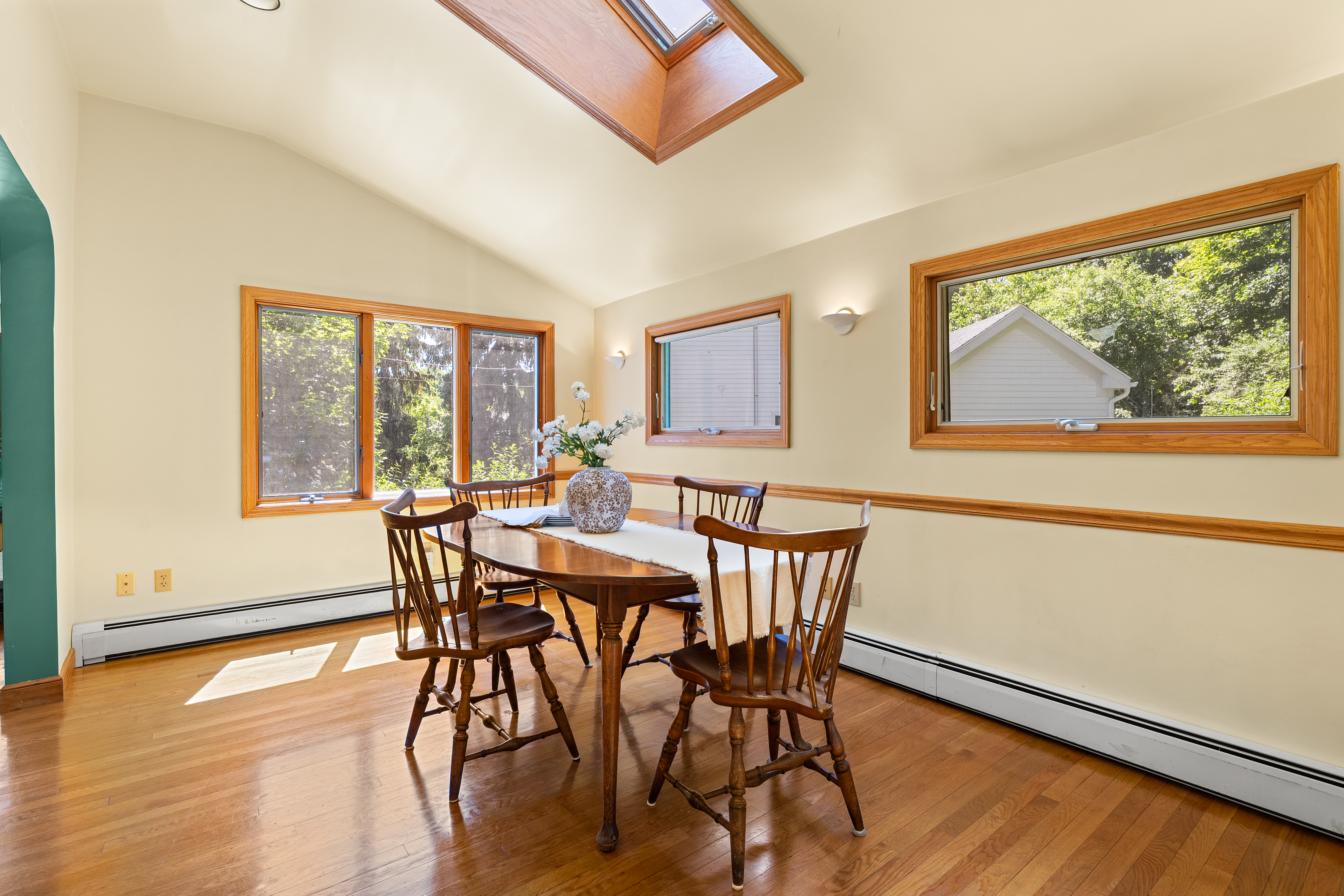  26 Lawrence Lane, Arlington, MA, 02474 - 物件實景