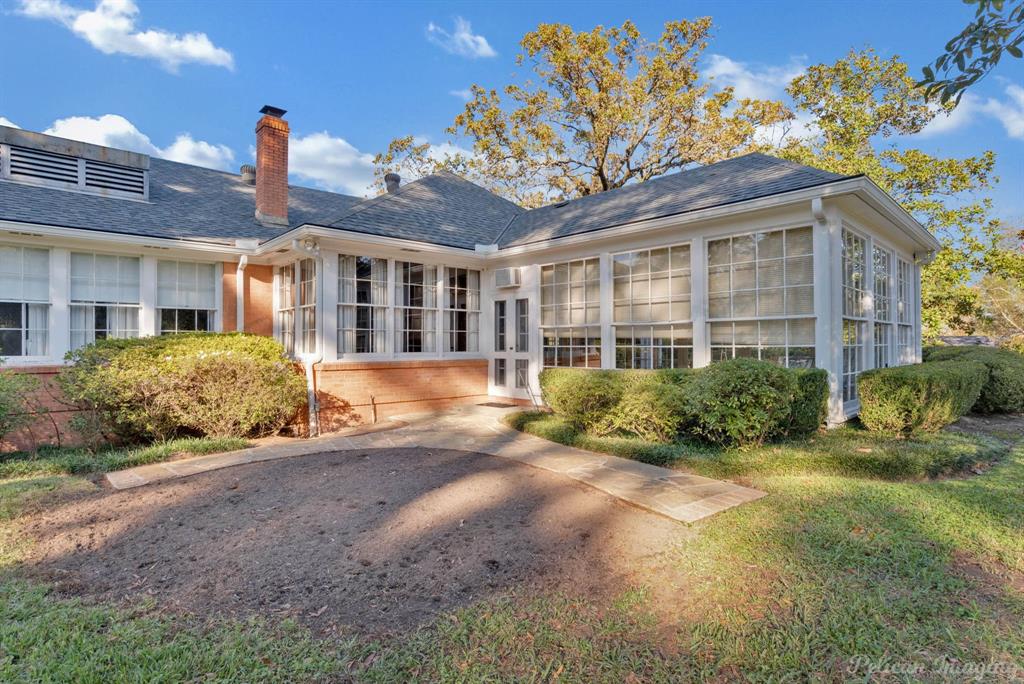 Shreveport, Louisiana, 71106, United States, 3 Bedrooms Bedrooms, ,4 BathroomsBathrooms,Residential,For Sale,1807700