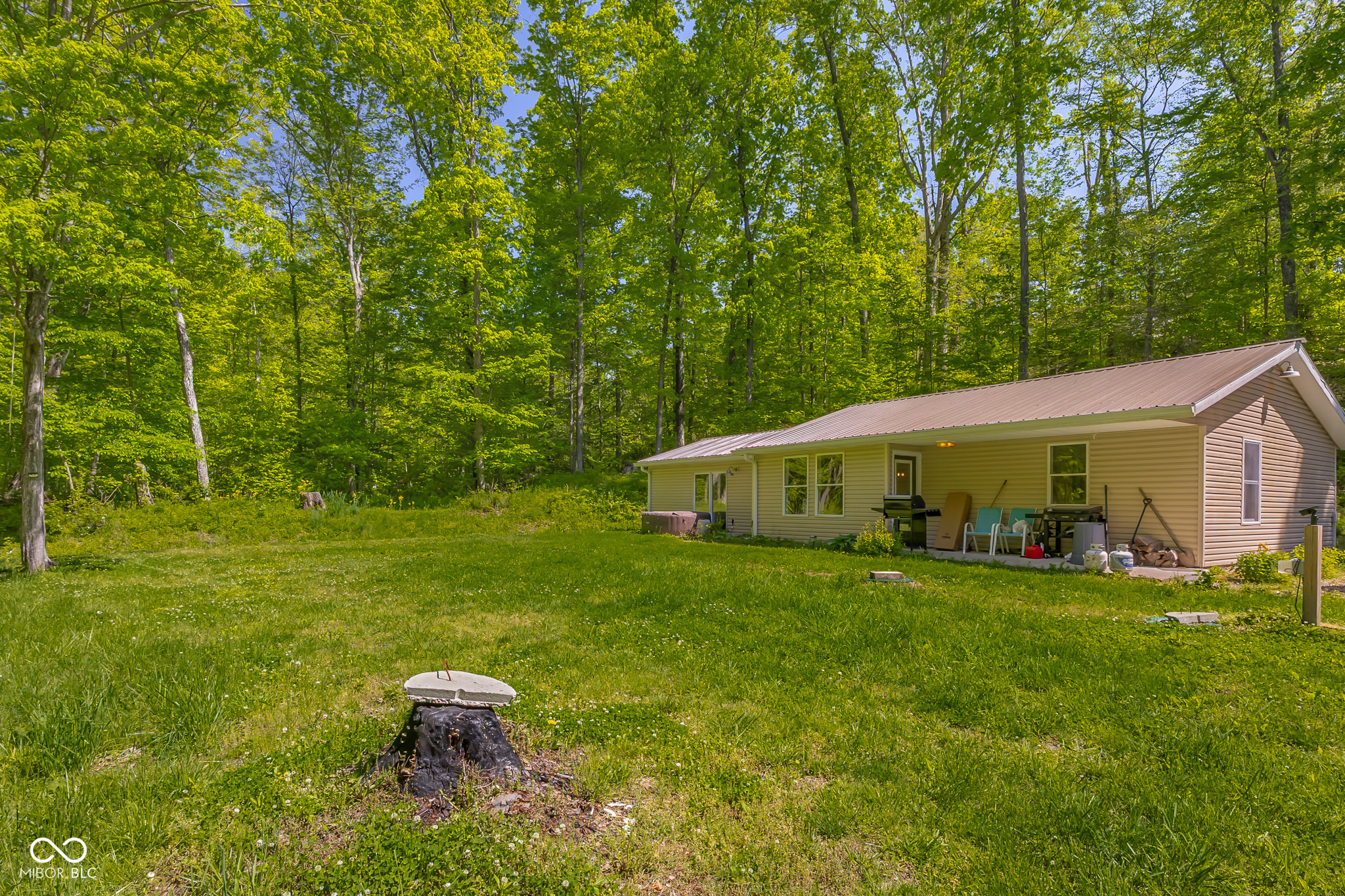 Morgantown, Indiana, 46160, United States, 4 Bedrooms Bedrooms, ,3 BathroomsBathrooms,Residential,For Sale,2040105
