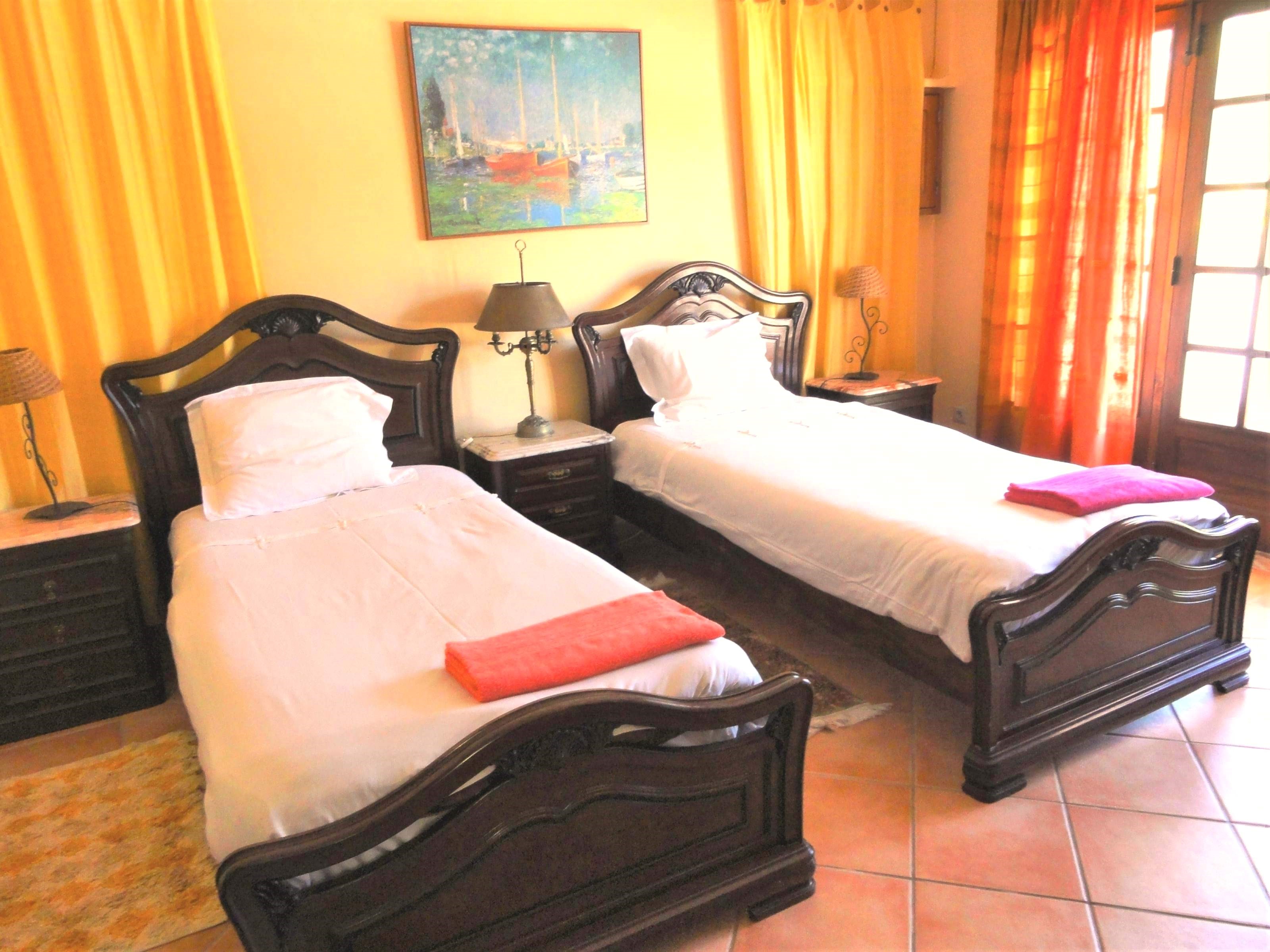 Sintra, Lisbon, 2705-326, PT, 5 Bedrooms Bedrooms, ,4 BathroomsBathrooms,Residential,For Sale,1700701