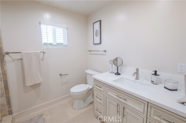 Compton, California, 90220, United States, 6 Bedrooms Bedrooms, ,5 BathroomsBathrooms,Residential,For Sale,2048011