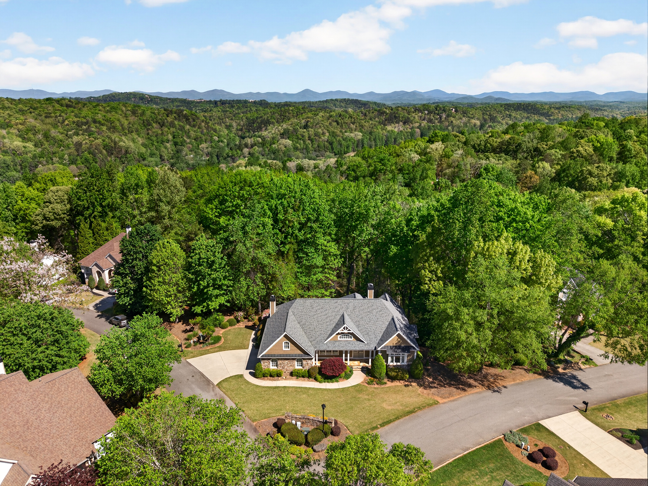  Beautifully Updated Ranch-Style Home in the Prestigious Achasta Golf Community - 物件實景