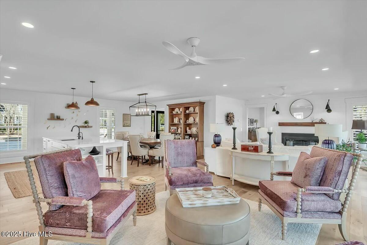 Wilmington, North Carolina, 28411, United States, 5 Bedrooms Bedrooms, ,4 BathroomsBathrooms,Residential,For Sale,1746319