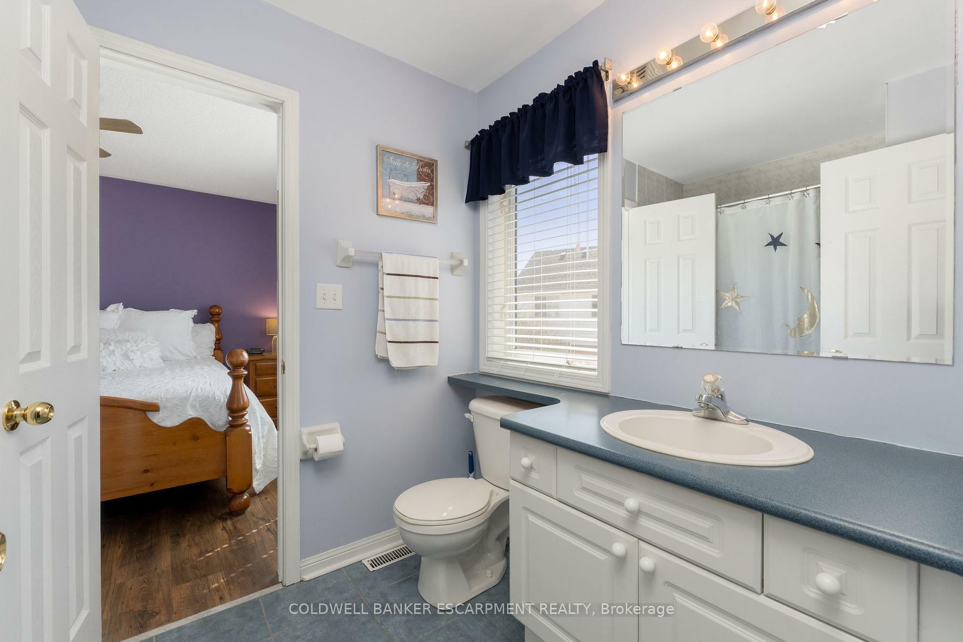 MILTON, Ontario, L9T 5K1, CA, 3 Bedrooms Bedrooms, ,Residential,For Sale,1849827