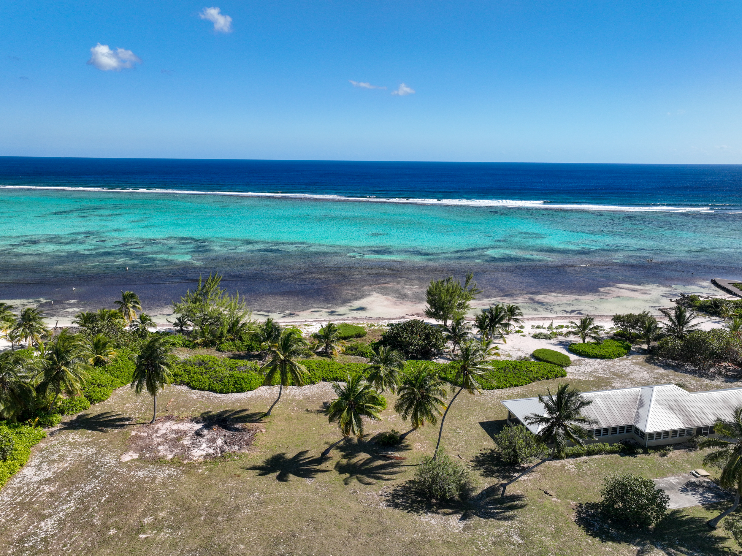  Prime Beachfront Land - 物件實景