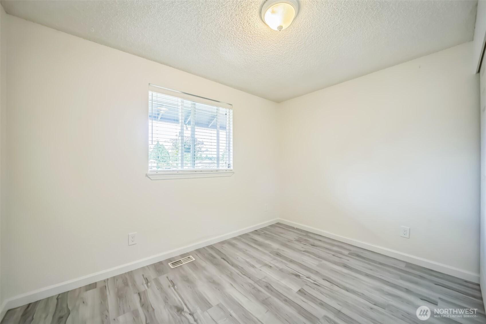TACOMA, Washington, 98422, United States, 4 Bedrooms Bedrooms, ,2 BathroomsBathrooms,Residential,For Sale,1882641