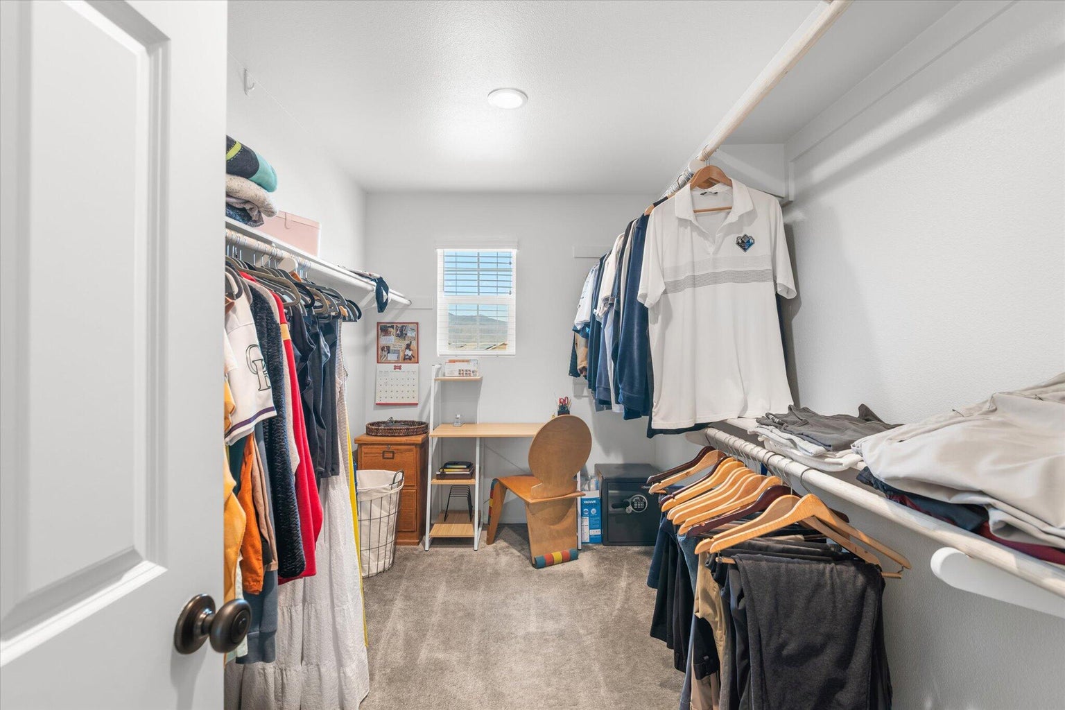 Lake Elsinore, California, 92530, United States, 3 Bedrooms Bedrooms, ,2 BathroomsBathrooms,Residential,For Sale,2007518