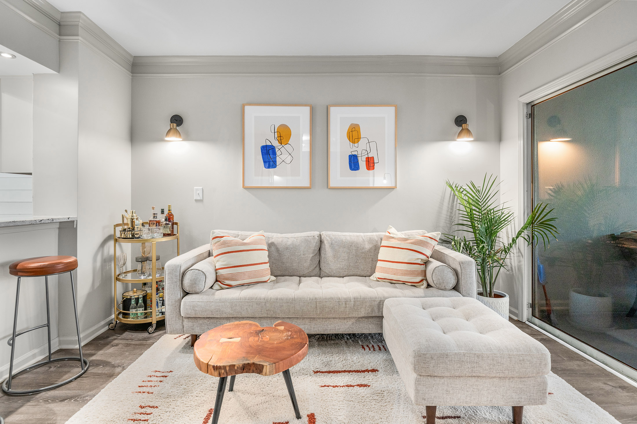  Chic Midtown Flat Completely Updated - 物件實景