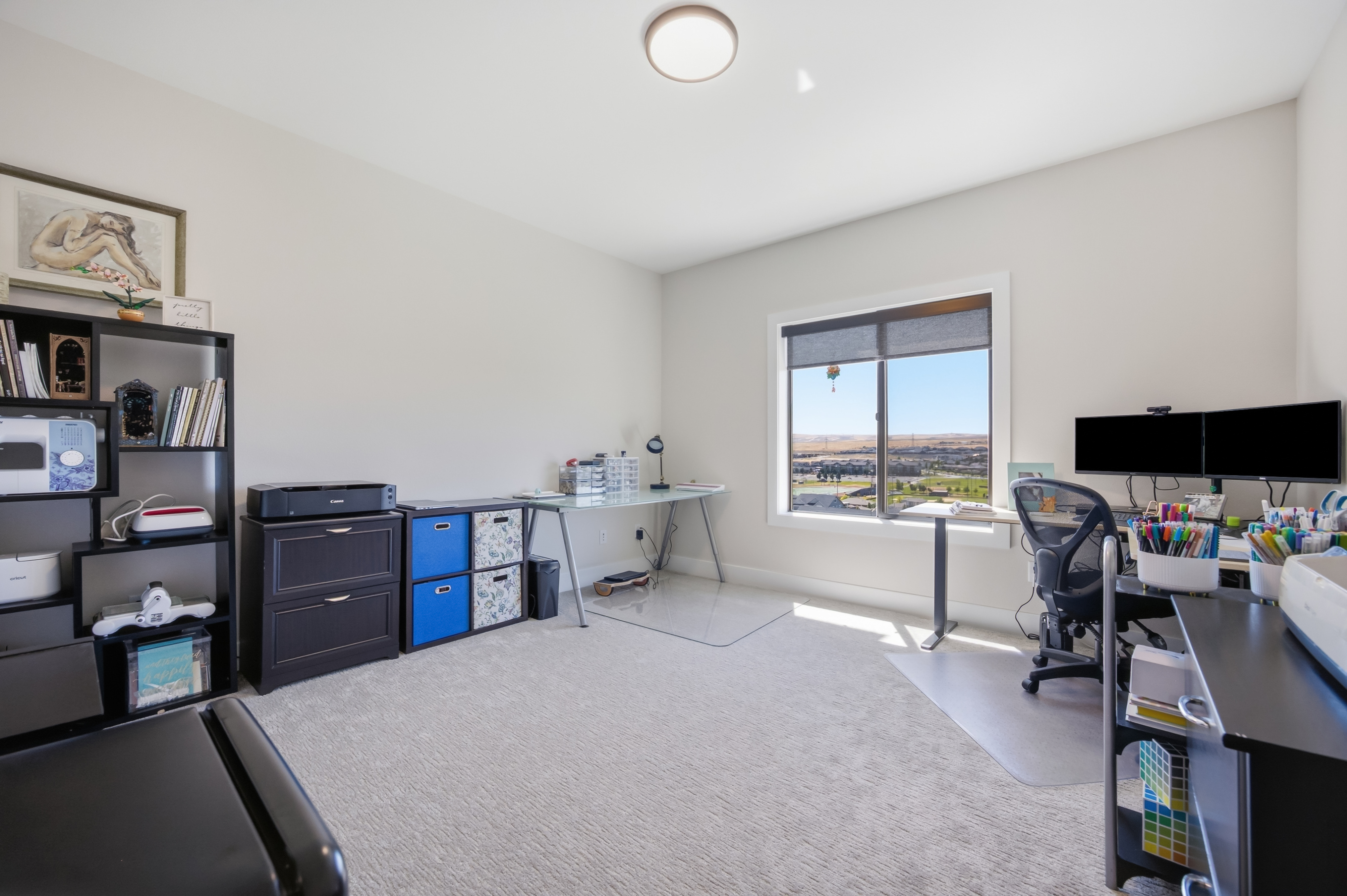  Discover This Stunning Resale Prodigy Homes Aria Basement Model - 物件實景