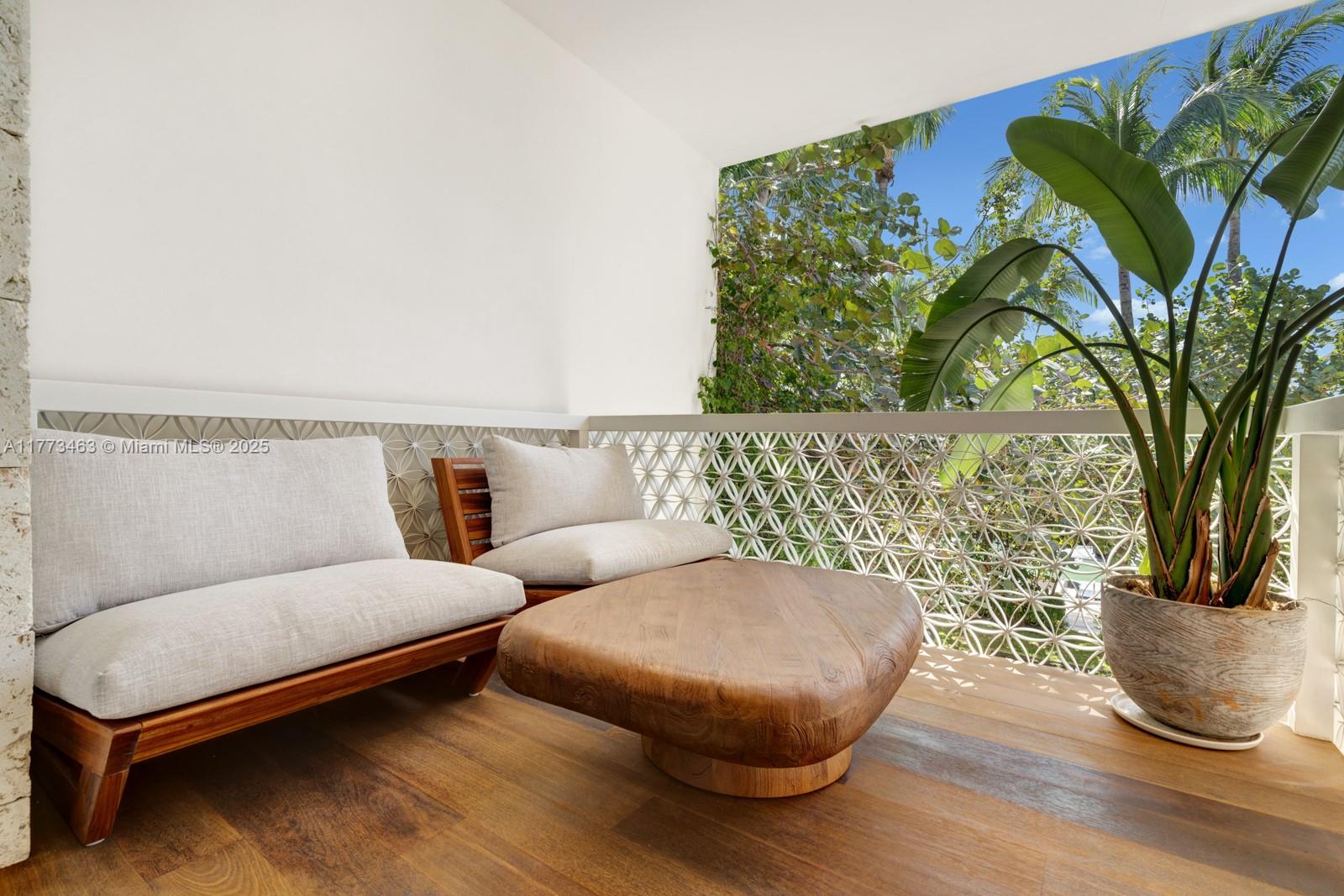 Miami Beach, Florida, 33140, United States, 6 Bedrooms Bedrooms, ,7 BathroomsBathrooms,Residential,For Sale,1759763