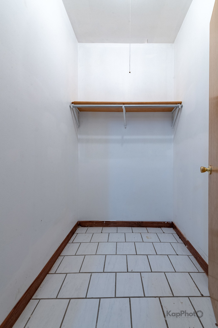 Chicago, Illinois, 60608, United States, 3 Bedrooms Bedrooms, ,5 BathroomsBathrooms,Residential,For Sale,1986120