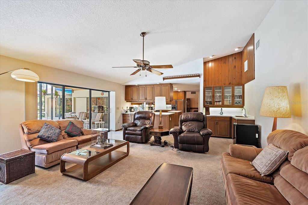 Parrish, Florida, 34219, United States, 4 Bedrooms Bedrooms, ,3 BathroomsBathrooms,Residential,For Sale,1925912