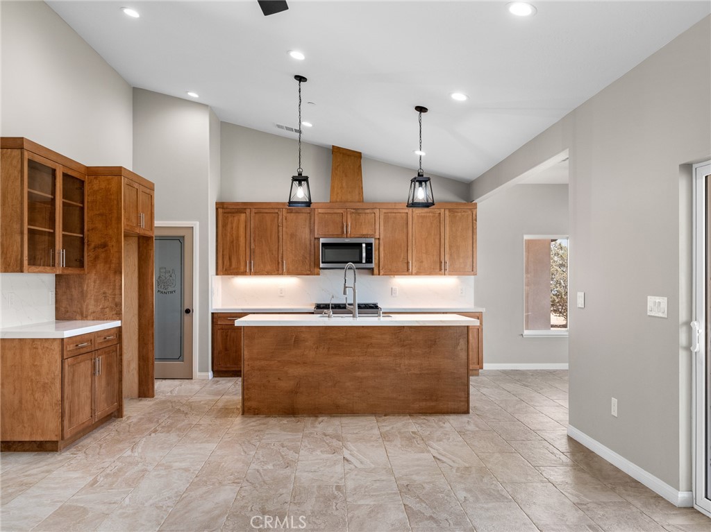 Phelan, California, 92371, United States, 3 Bedrooms Bedrooms, ,3 BathroomsBathrooms,Residential,For Sale,1927192