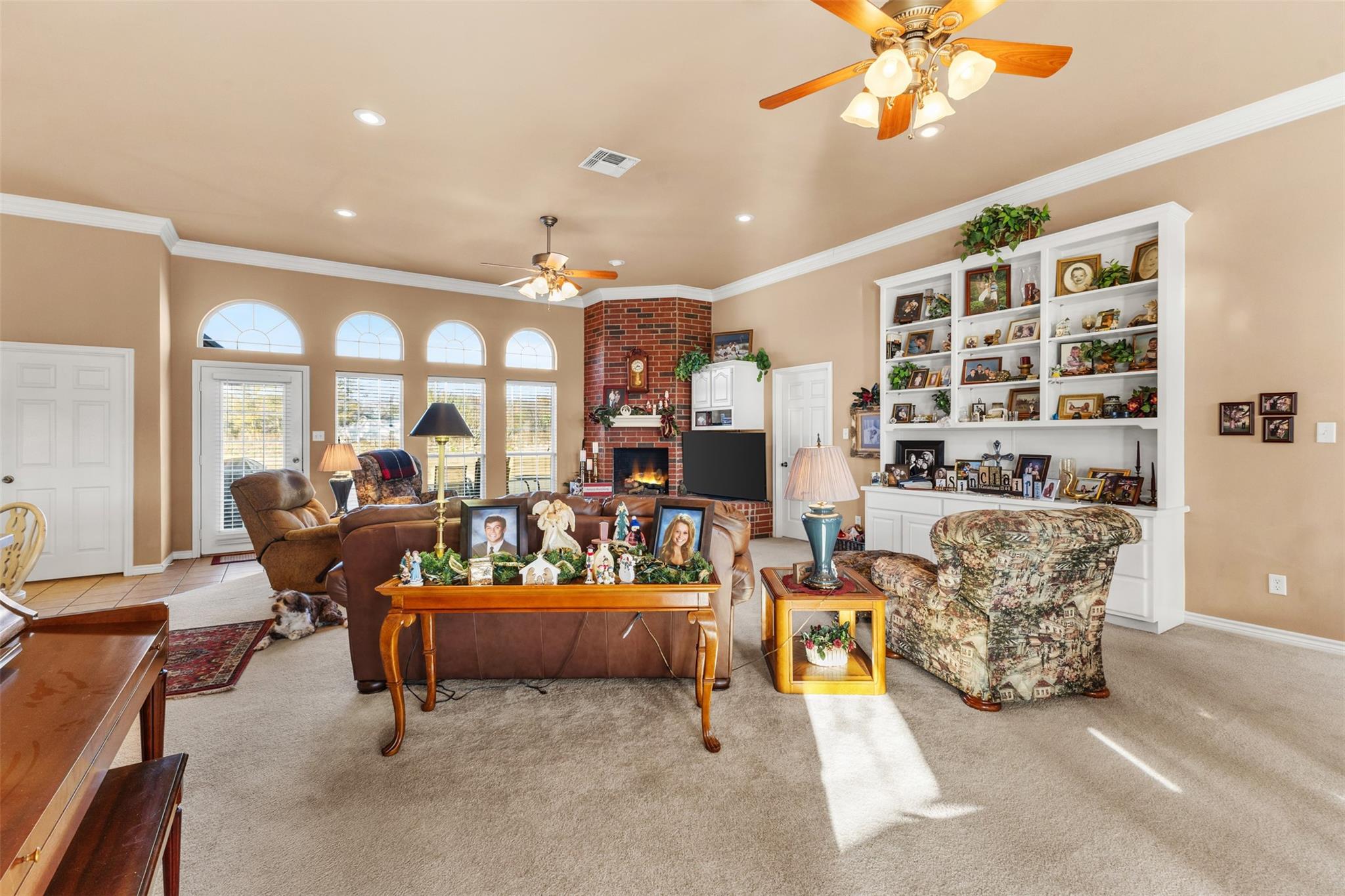 Sulphur Springs, Texas, 75482, United States, 4 Bedrooms Bedrooms, ,4 BathroomsBathrooms,Residential,For Sale,2012566