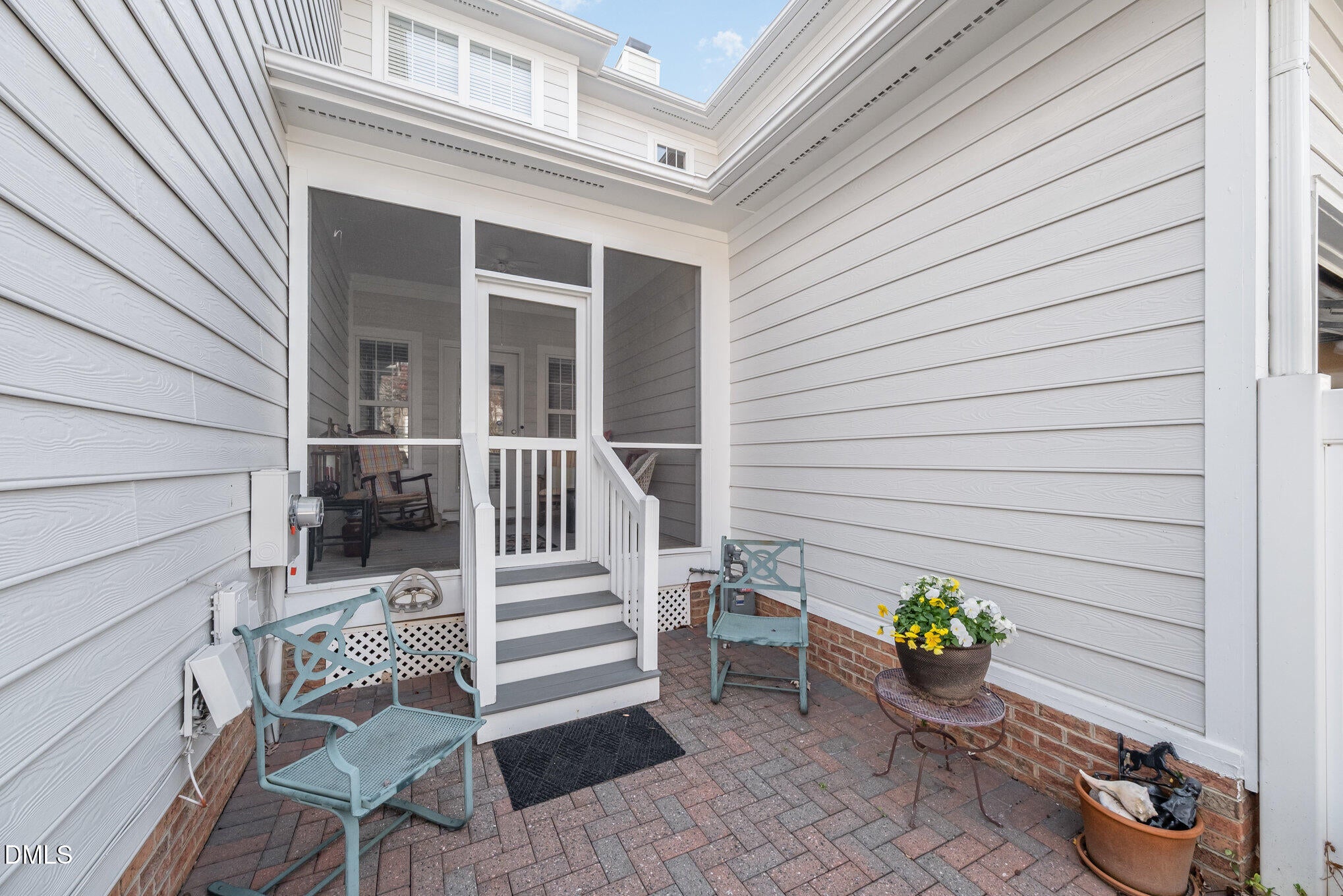 Raleigh, North Carolina, 27612, United States, 3 Bedrooms Bedrooms, ,3 BathroomsBathrooms,Residential,For Sale,1996070