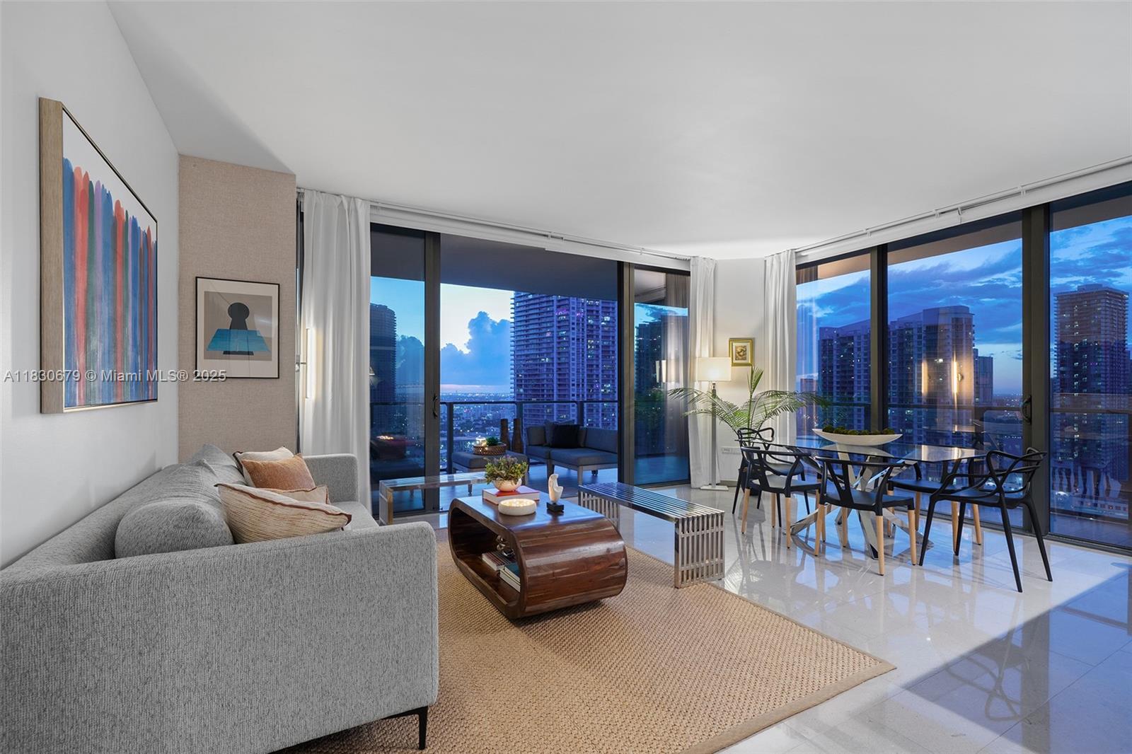 Miami, Florida, 33131, United States, 2 Bedrooms Bedrooms, ,3 BathroomsBathrooms,Residential,For Sale,1877459