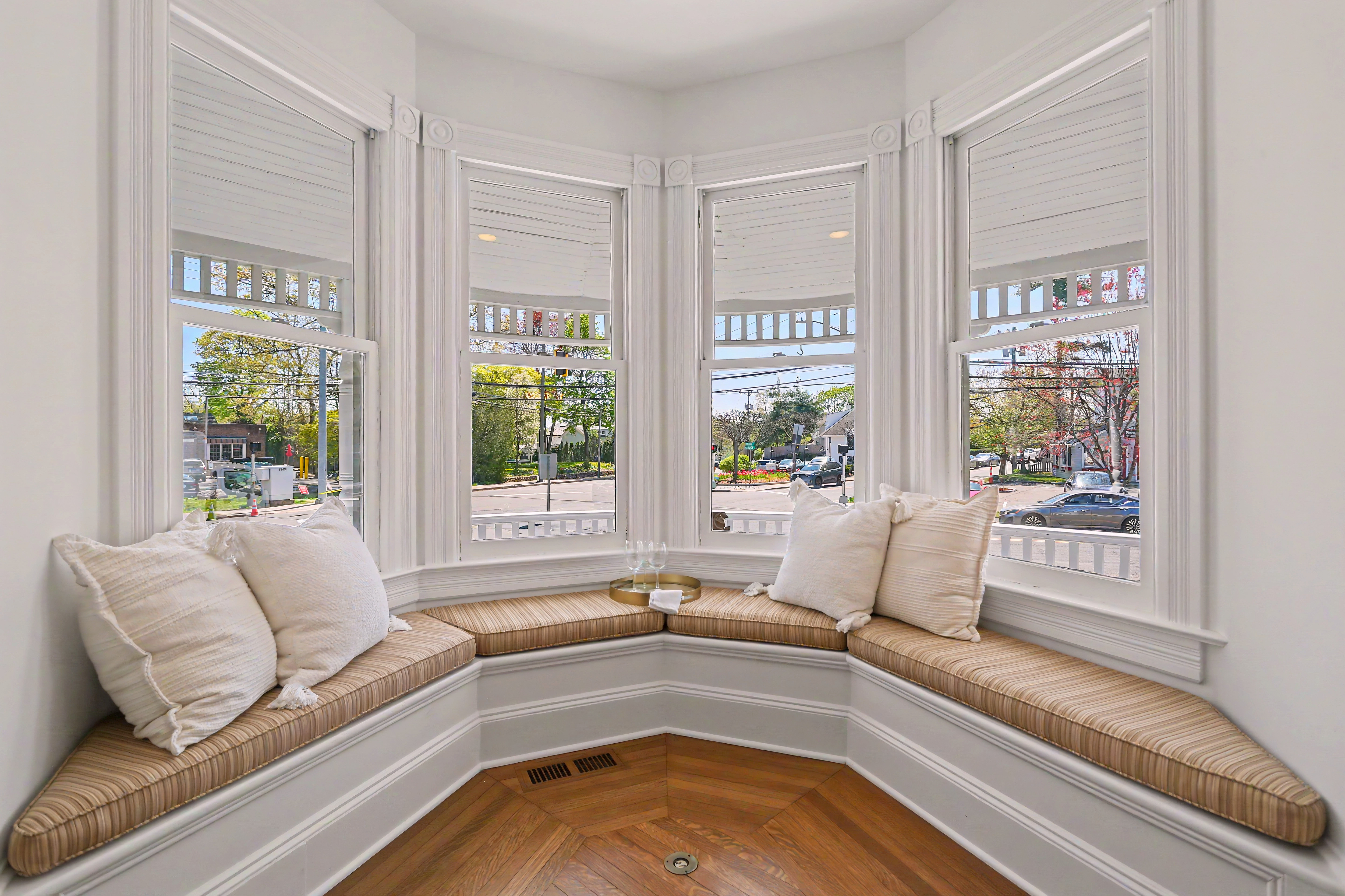  House Situated in the Heart of Thriving Saugatuck Area of Westport - 物件實景