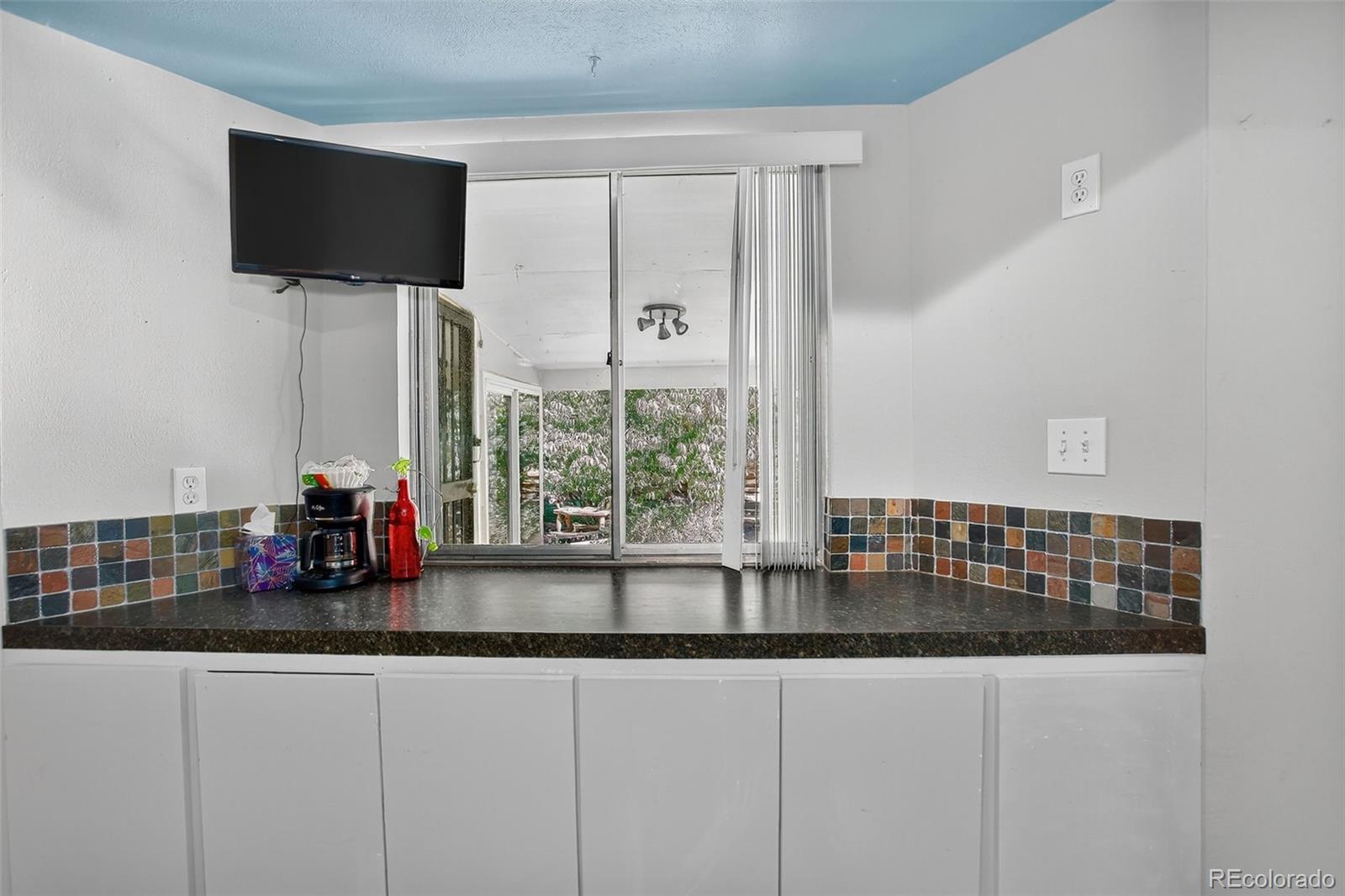 Arvada, Colorado, 80003, United States, 5 Bedrooms Bedrooms, ,1 BathroomBathrooms,Residential,For Sale,1956367