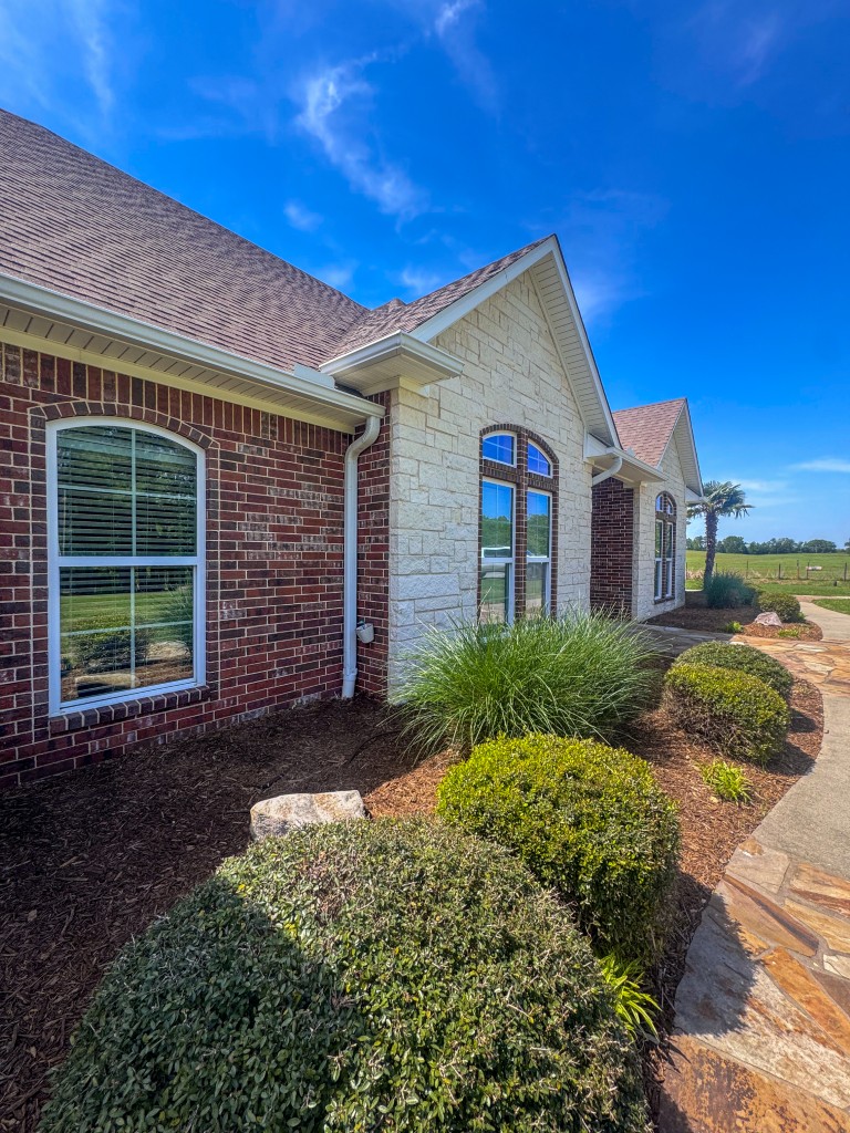 Bloomburg, Texas, 75556, United States, 4 Bedrooms Bedrooms, ,2 BathroomsBathrooms,Residential,For Sale,1789211