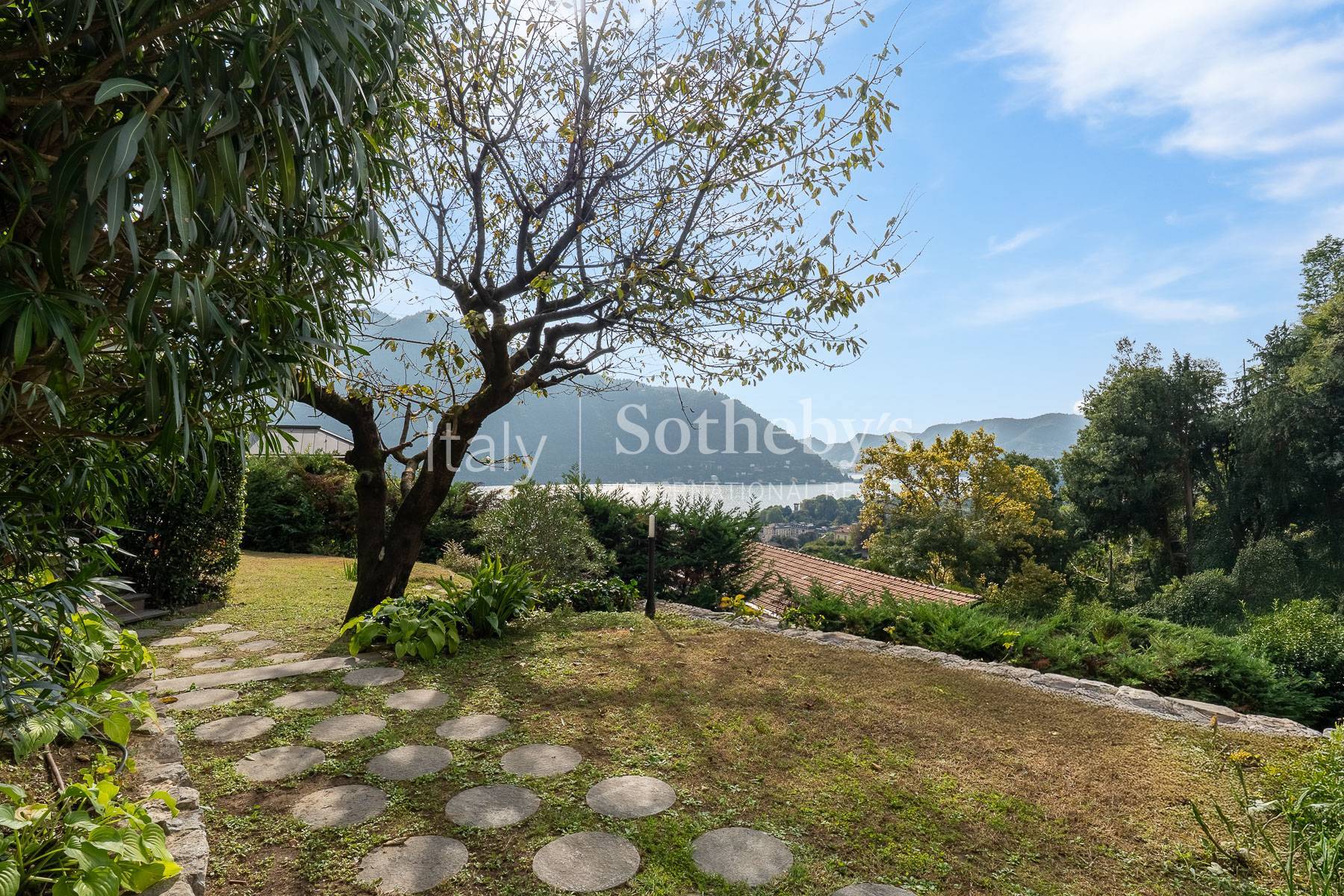  Contemporary Apartment with Breathtaking Lake View - 物件實景