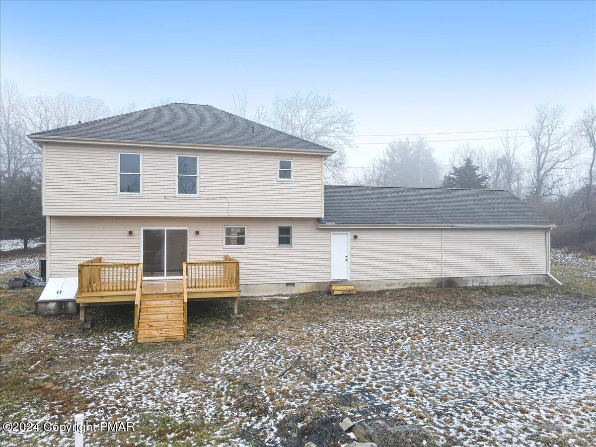 Stroudsburg, Pennsylvania, 18360, United States, 4 Bedrooms Bedrooms, ,3 BathroomsBathrooms,Residential,For Sale,1858259