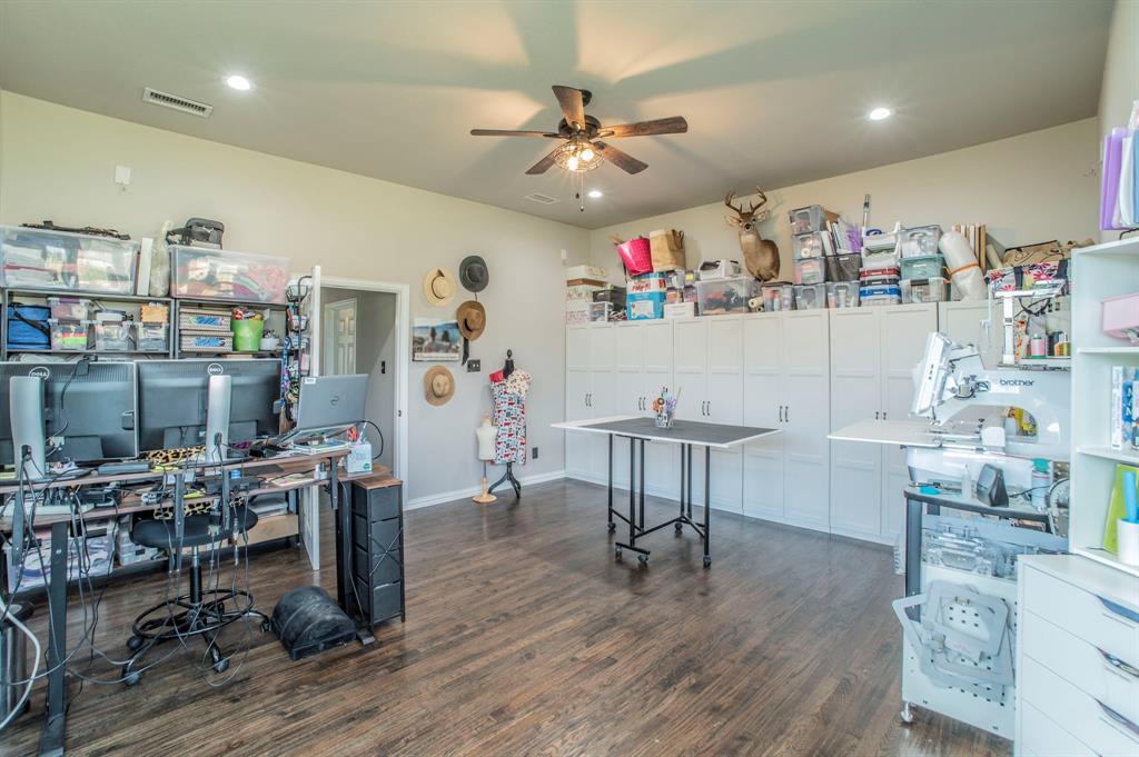 Royse City, Texas, 75189, United States, 4 Bedrooms Bedrooms, ,4 BathroomsBathrooms,Residential,For Sale,2048567