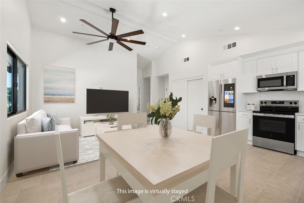 Dana Point, California, 92624, United States, 5 Bedrooms Bedrooms, ,4 BathroomsBathrooms,Residential,For Sale,1991837