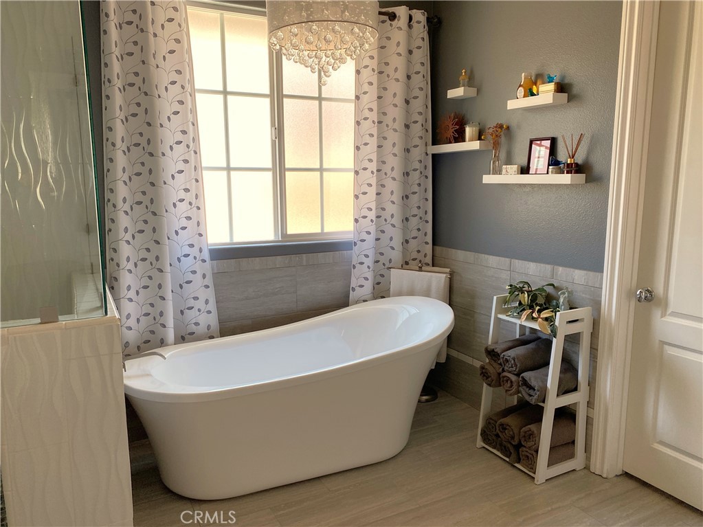 Lompoc, California, 93436, United States, 4 Bedrooms Bedrooms, ,3 BathroomsBathrooms,Residential,For Sale,1830317